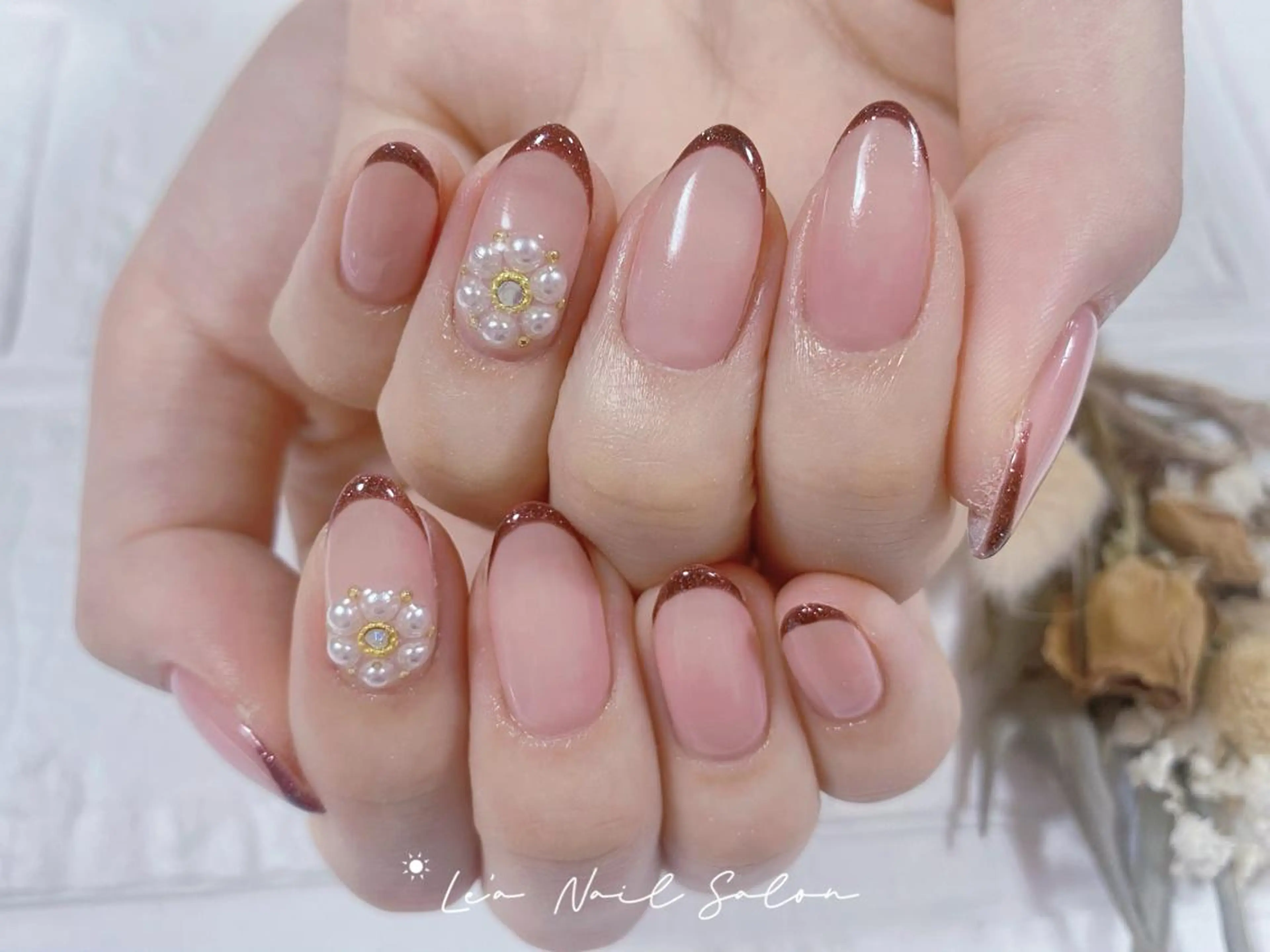ショート カラー ネイル Le’a NailSalonのネイルデザイン