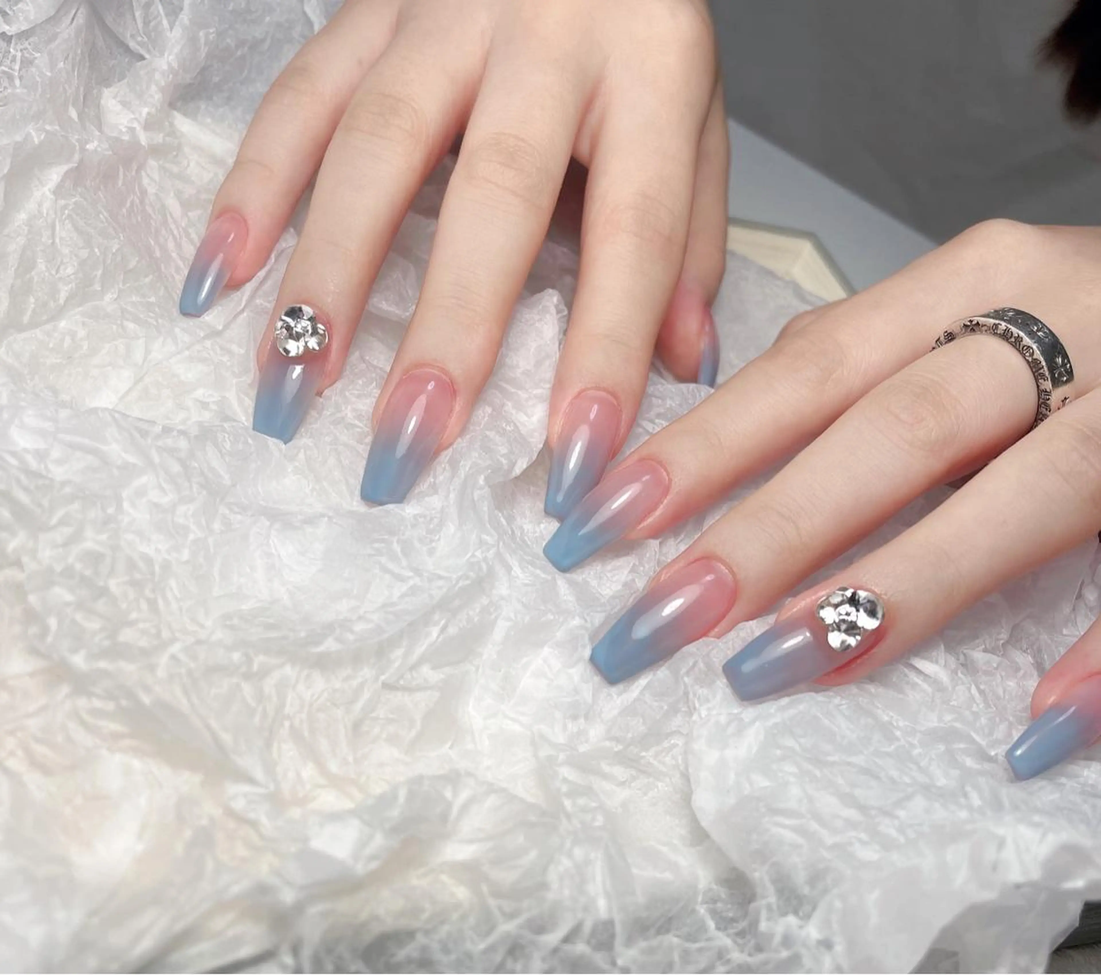 ネイル M🌷nail 長さだし専門店のネイルデザイン