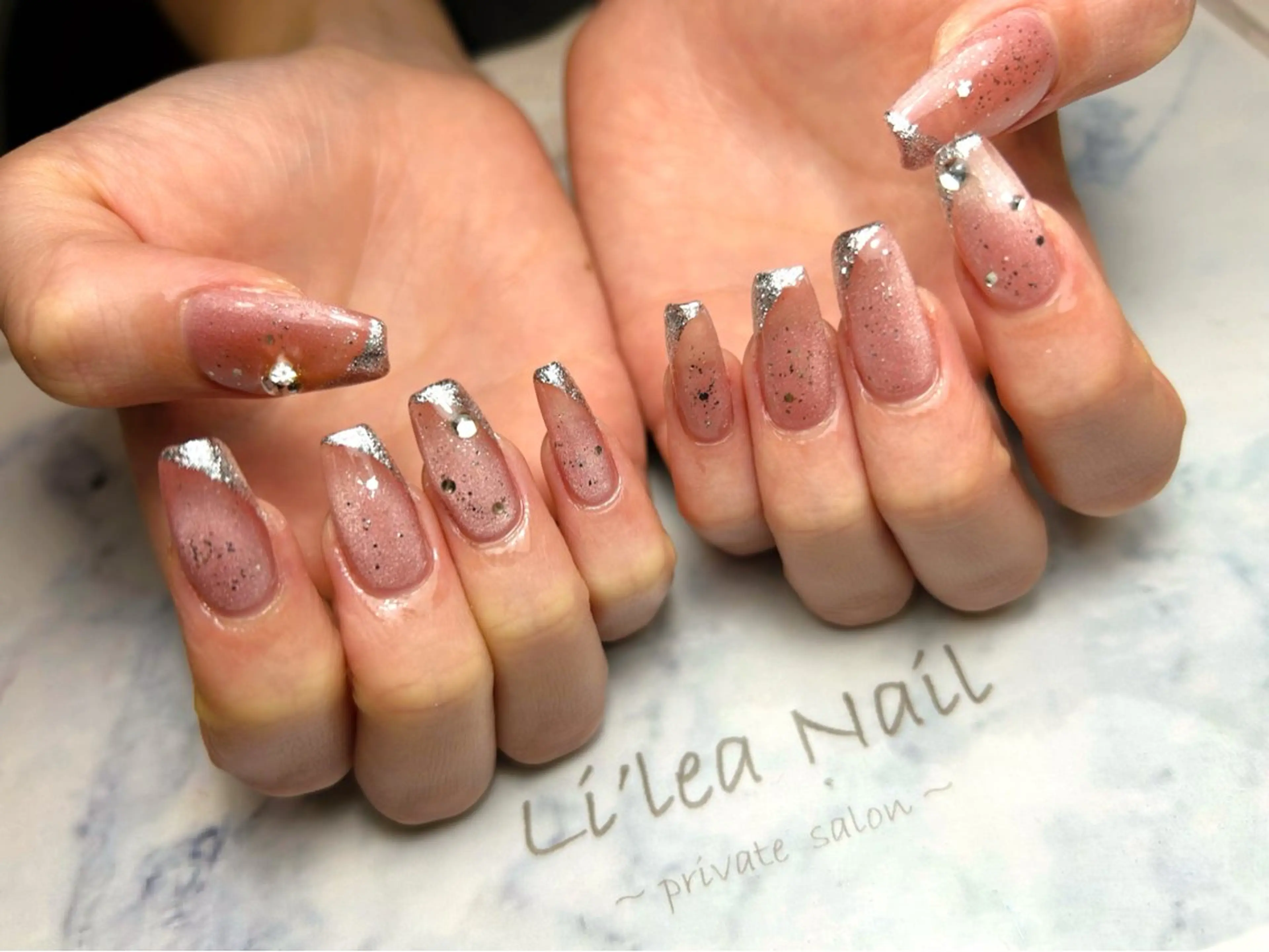 ネイル ハンドネイル Li'leaNail AINAのネイルデザイン