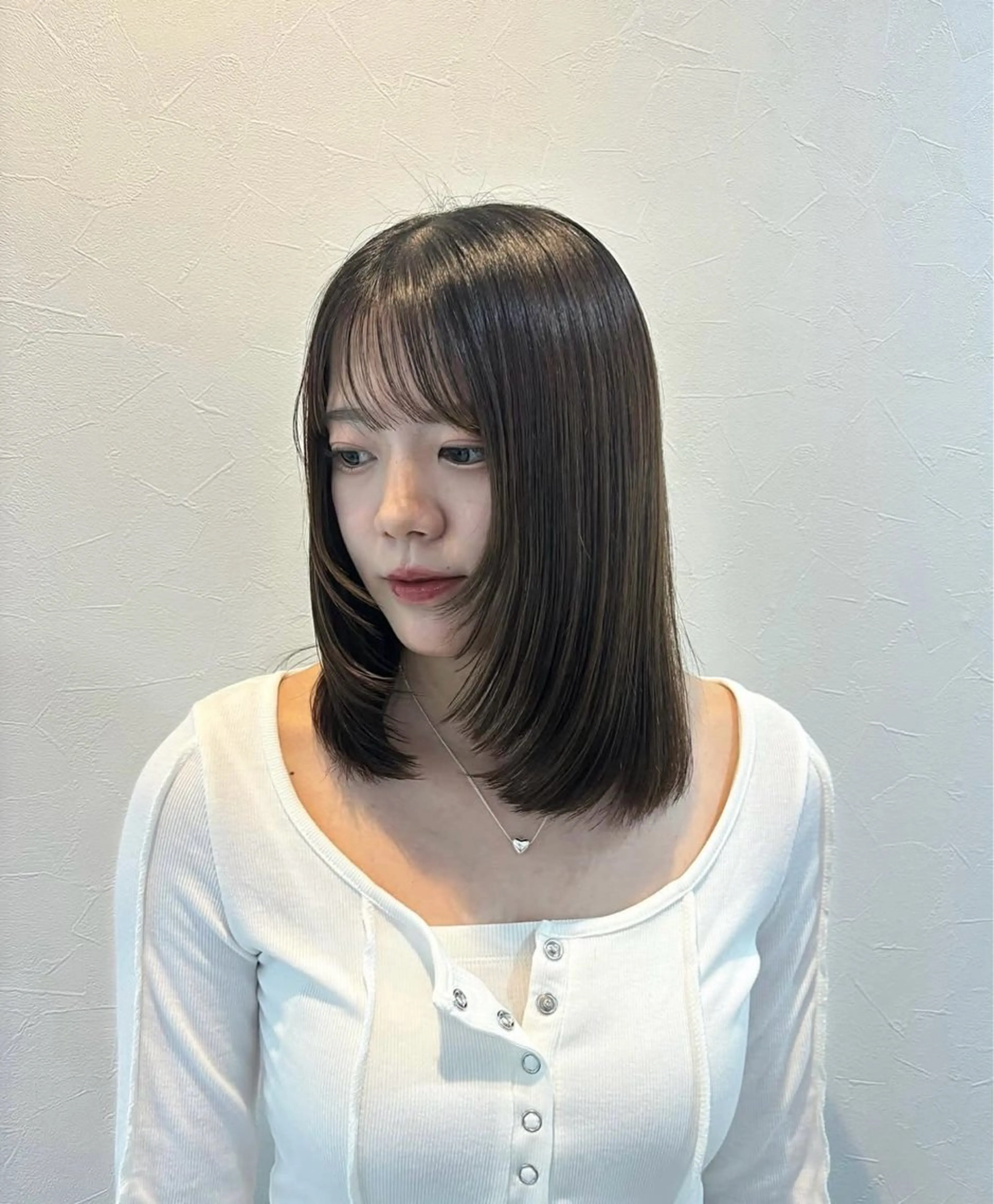 セミロング ボブ 顔周りカット カット enrich / キタガワ カノンのヘアスタイル