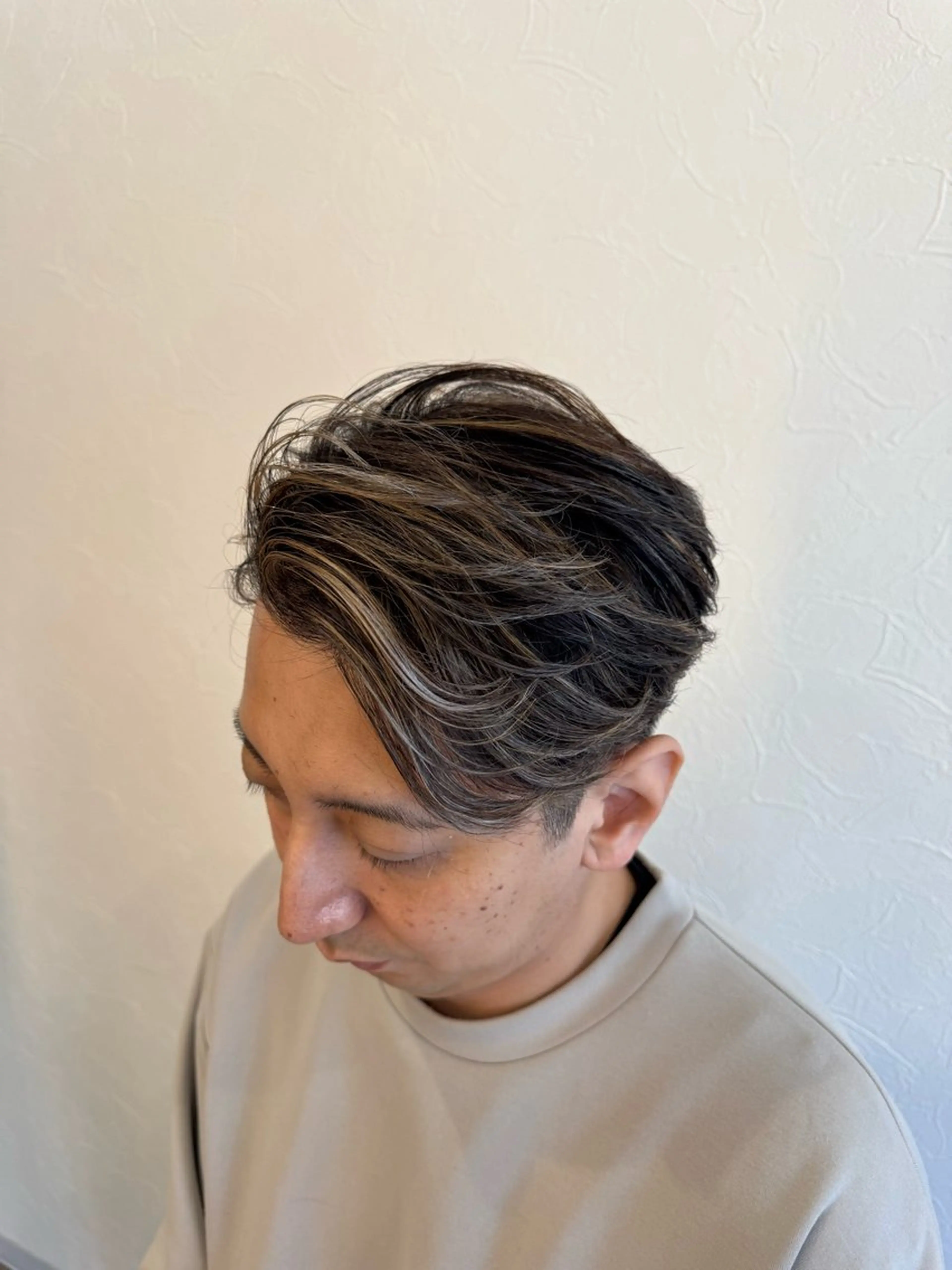 ショート ヘアアレンジ メンズ メンズハイライト ハイライト ヘアカラー トリートメント 佐々木  まゆかのヘアスタイル