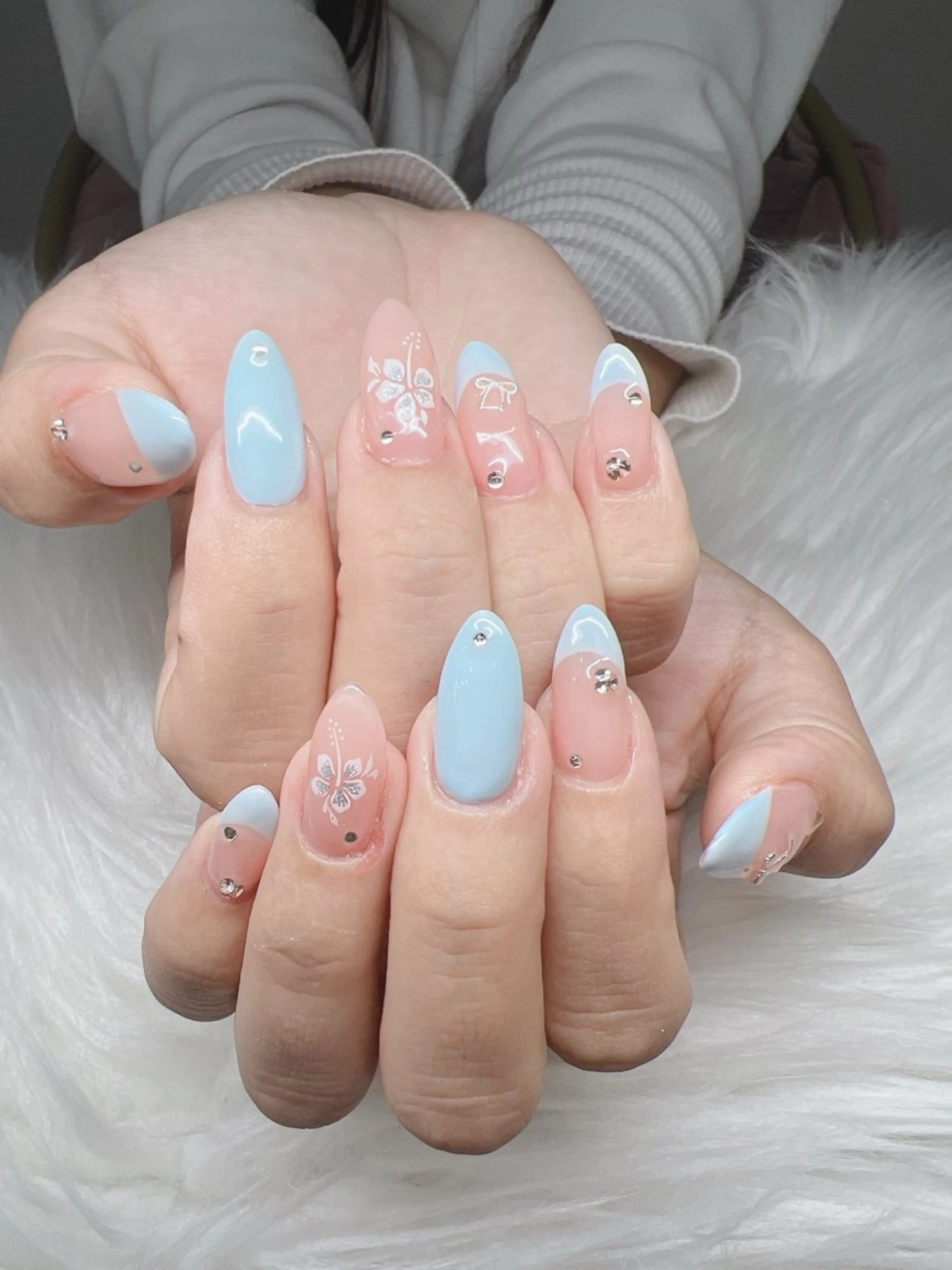 ネイル ハンドネイル Lee Nails チップ長さだし専門店のネイルデザイン