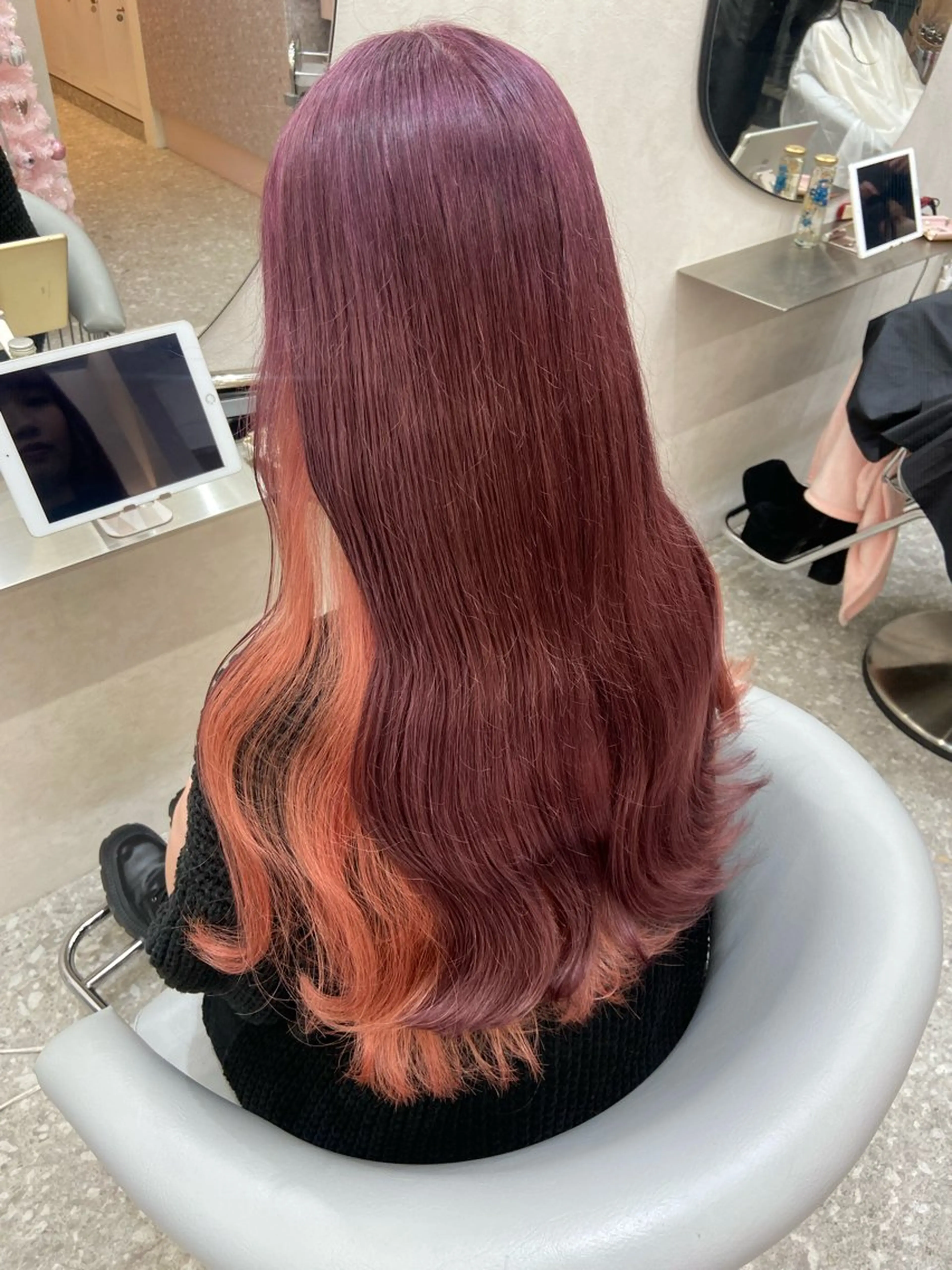 ロング カラー ブリーチ ケアブリーチ ダブルカラー イヤリングカラー インナーカラー カット ヘアカラー トリートメント 新宿/韓国ヘア 中明度カラー/かやのヘアスタイル