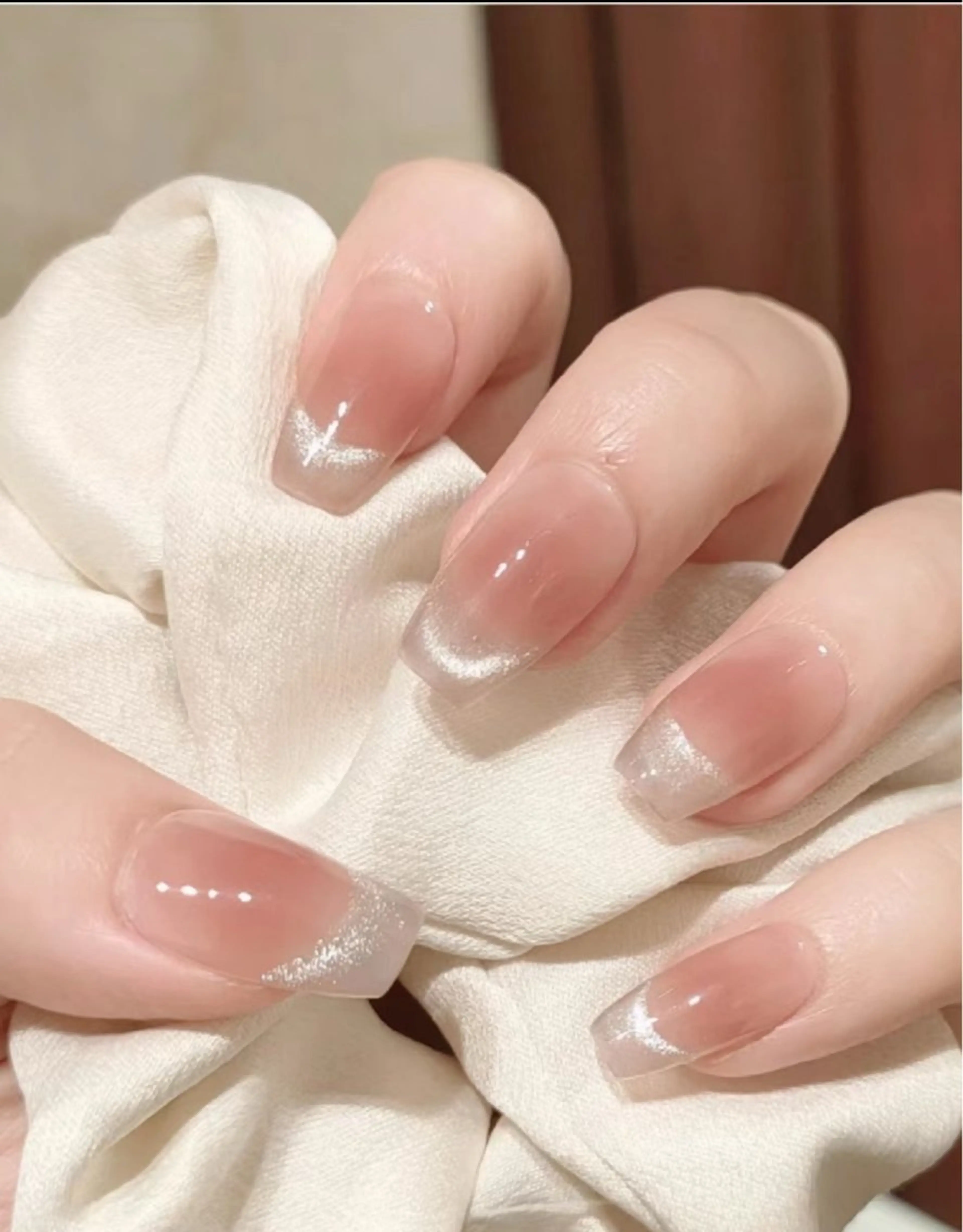 ネイル ハンドネイル ヨウ キョウセンのネイルデザイン