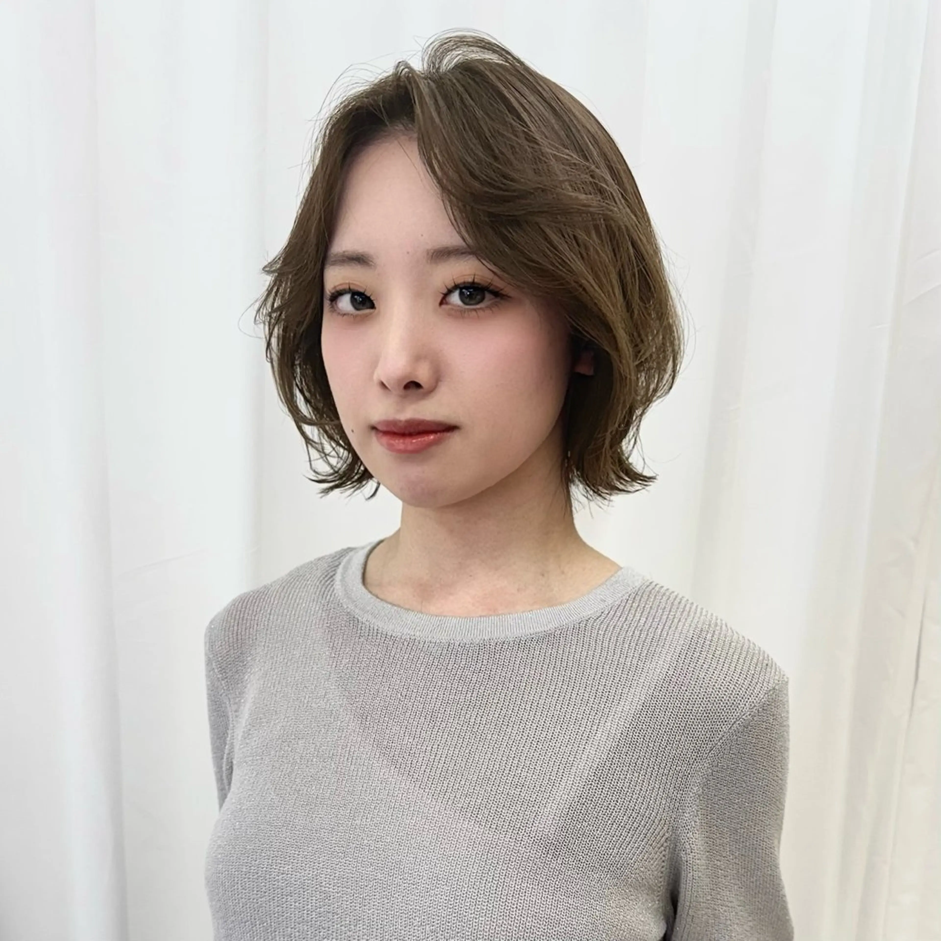 ショート カラー ナガヨ キョウカのヘアスタイル