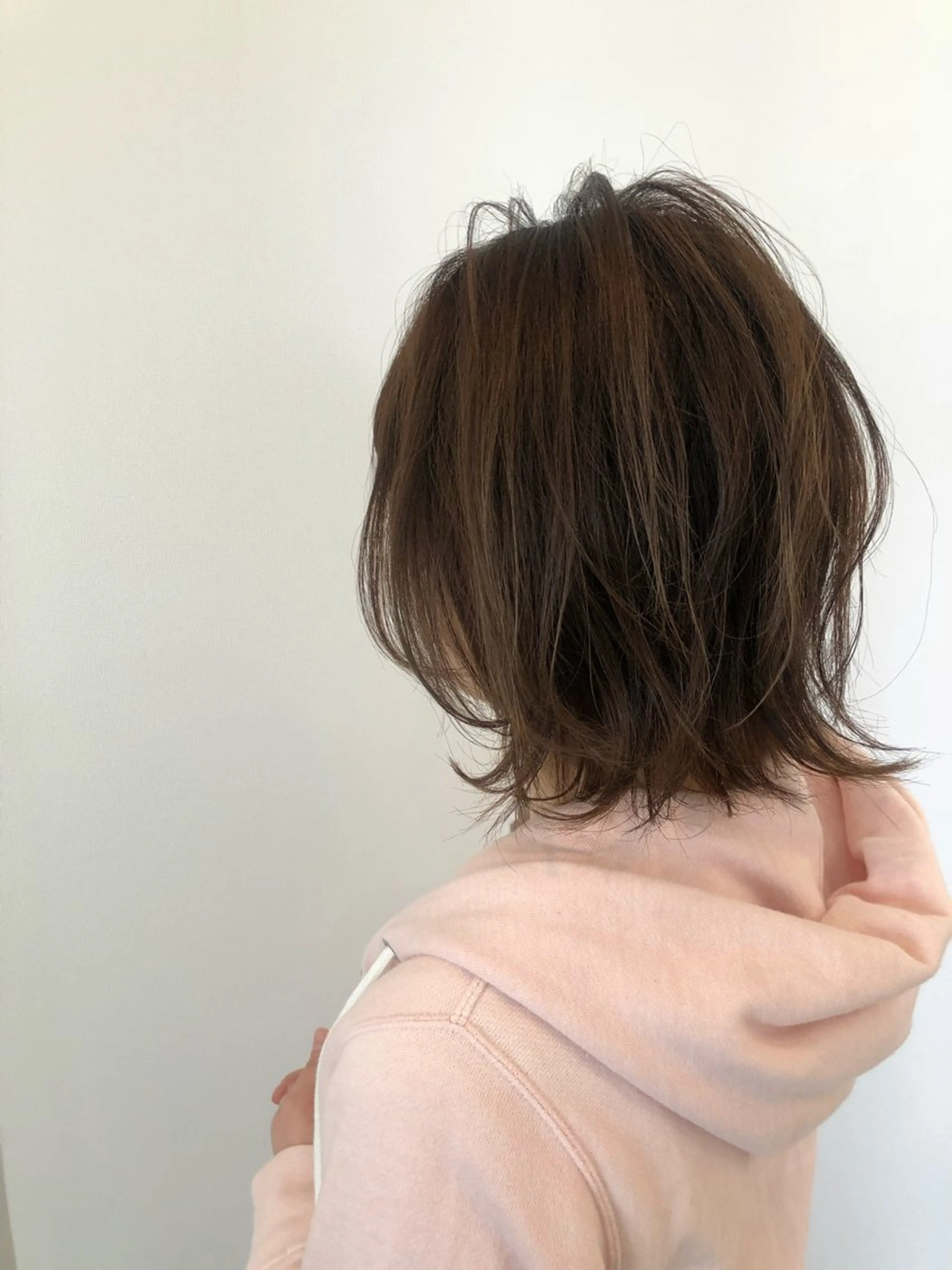 ミディアム くびれヘア レイヤーカット カット ヘアカラー ヘッドスパ 白岩 良子のヘアスタイル