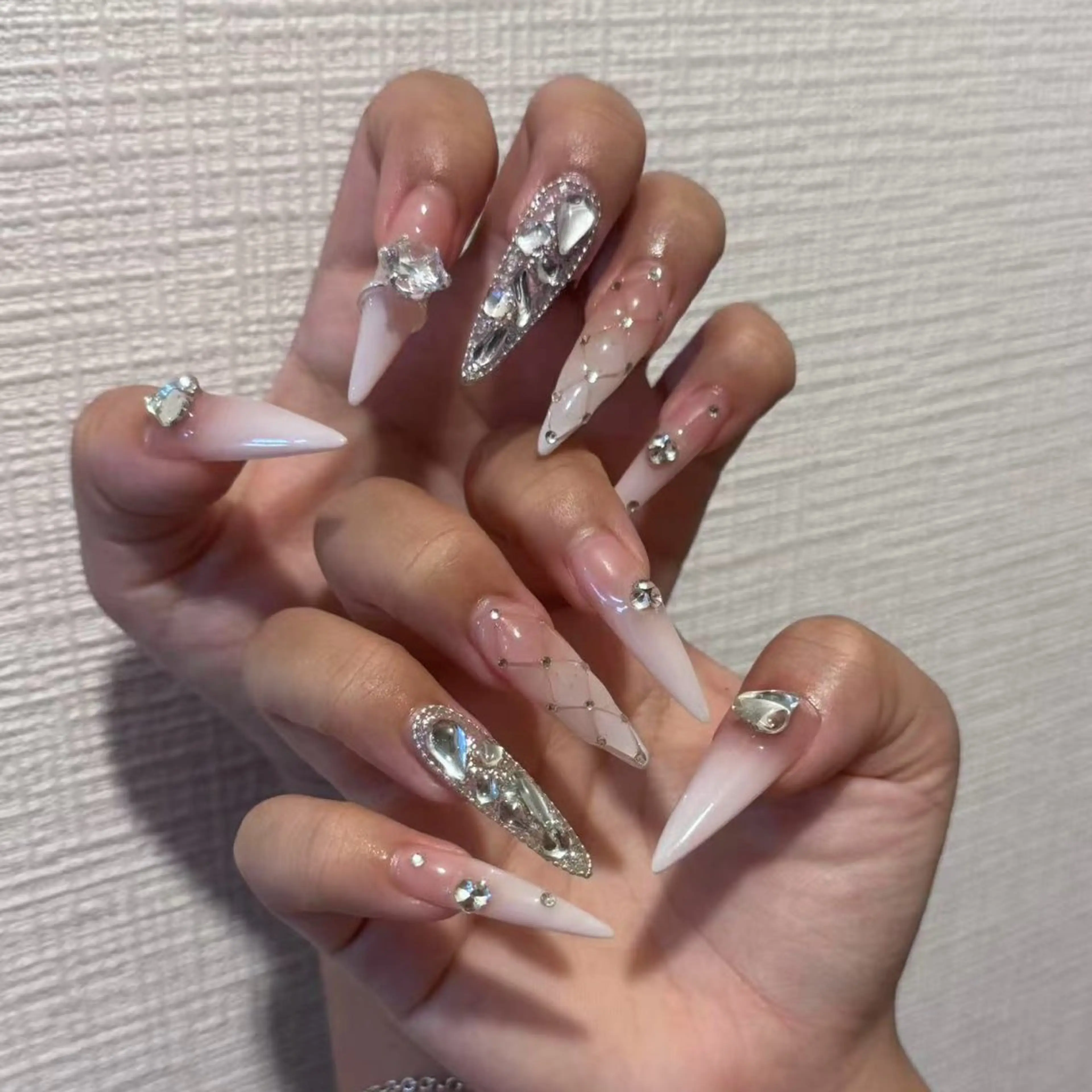 ネイル ハンドネイル Luna Glade Nail Salon所属・Luna Gladeのネイルデザイン