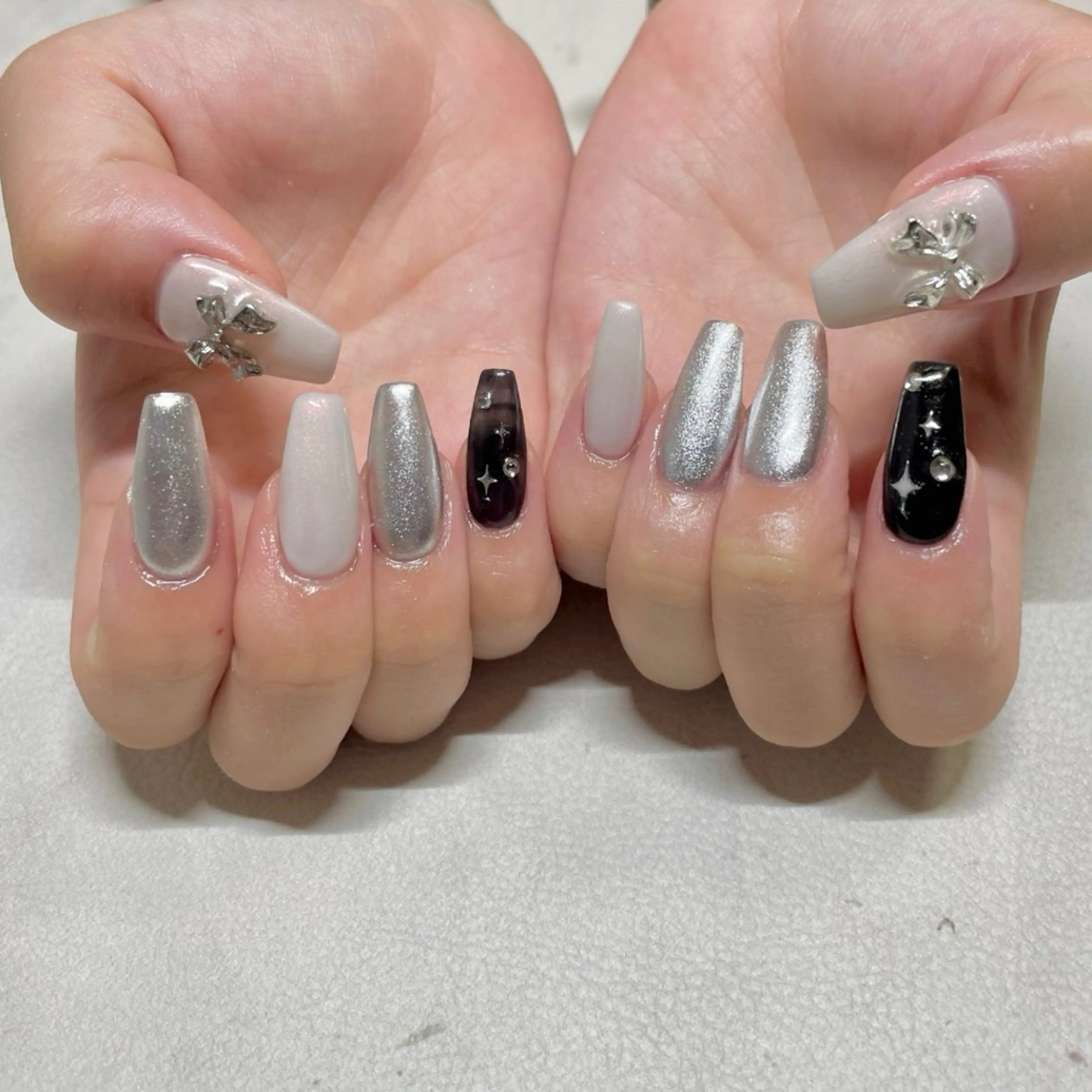 ロング チップ長さだし Chiaraのネイルデザイン