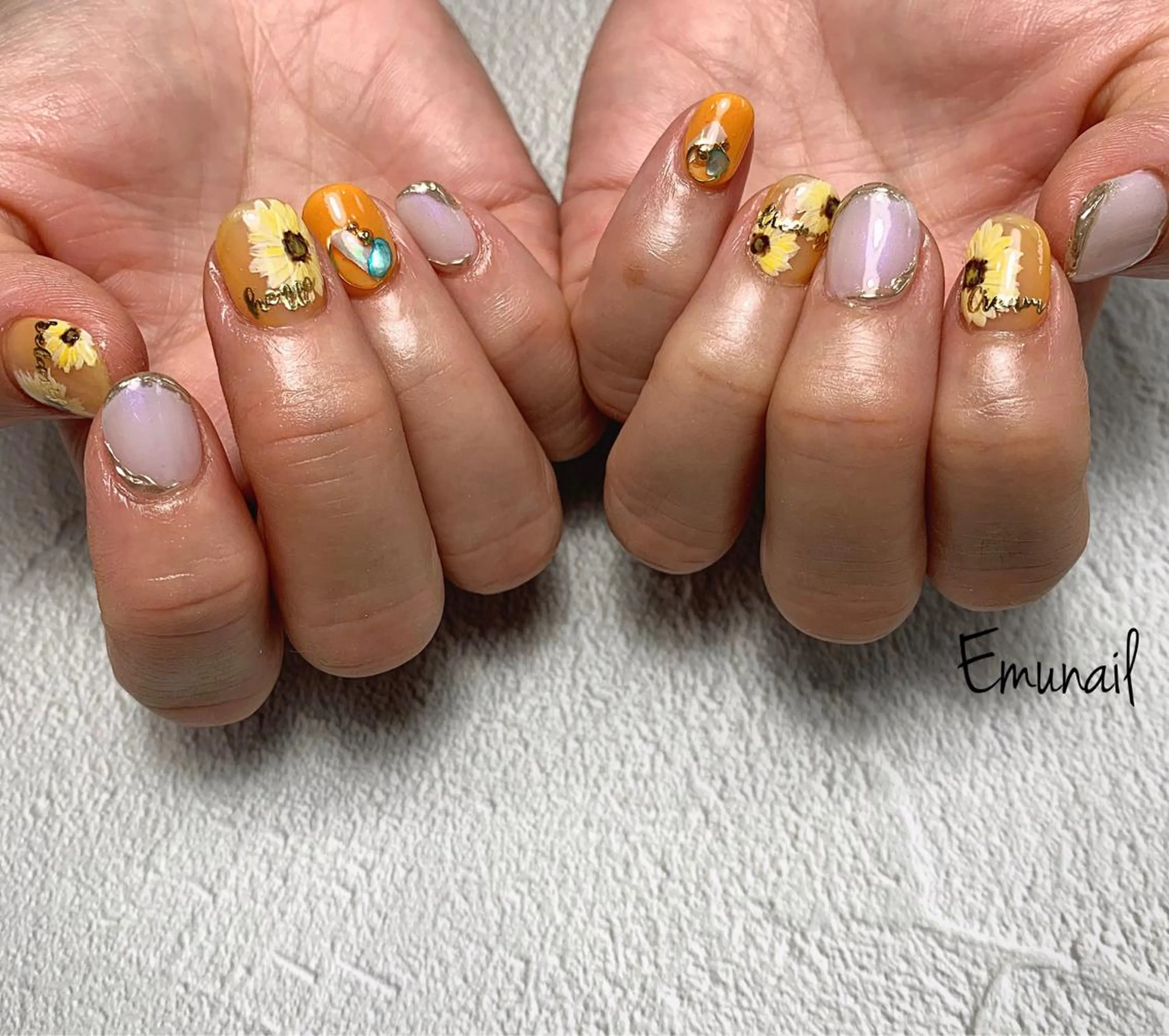 ネイル ハンドネイル Emu Nailのネイルデザイン