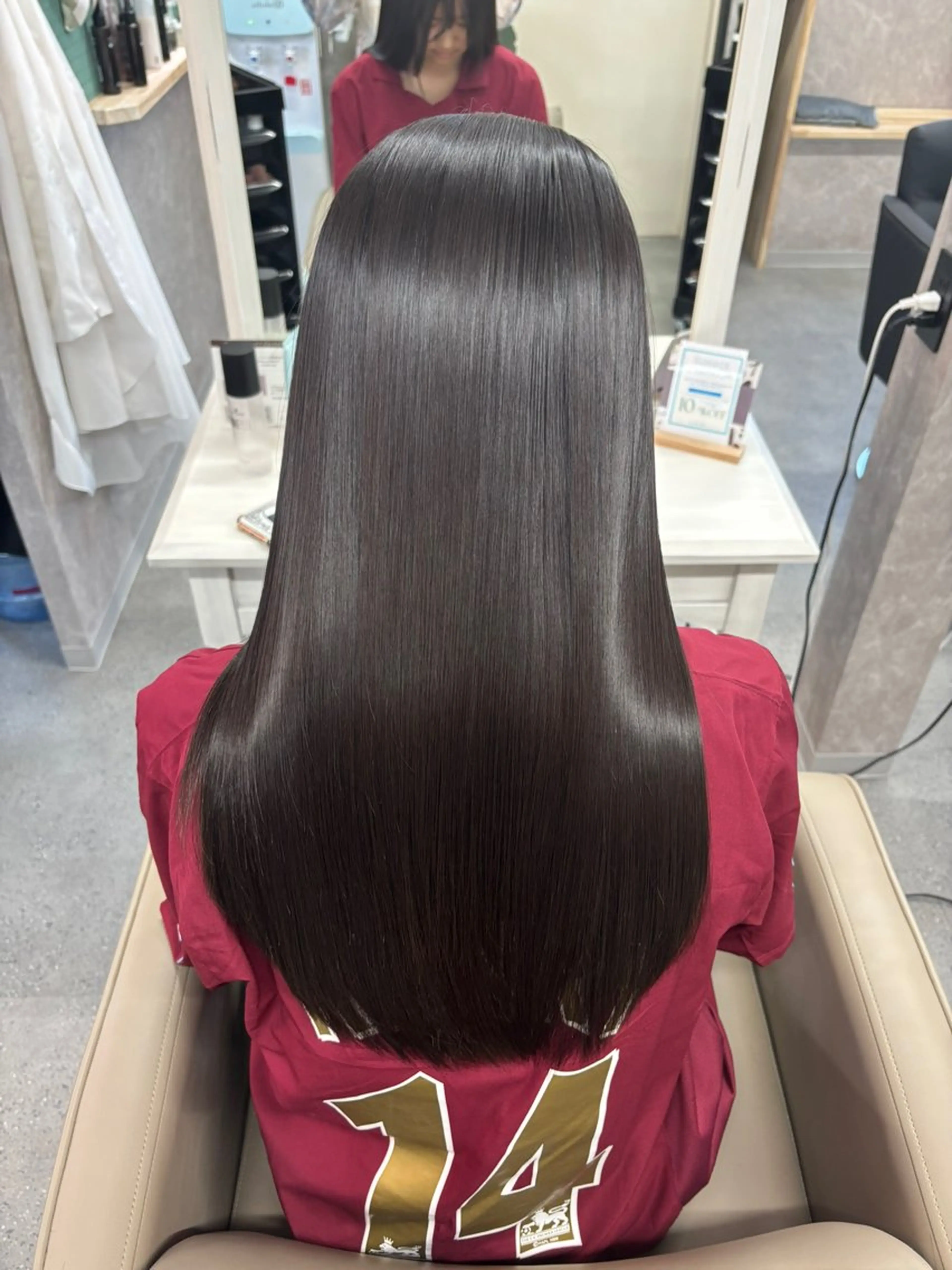 ロング 縮毛矯正 トリートメント かがみ/メンテナンス カット無料のヘアスタイル