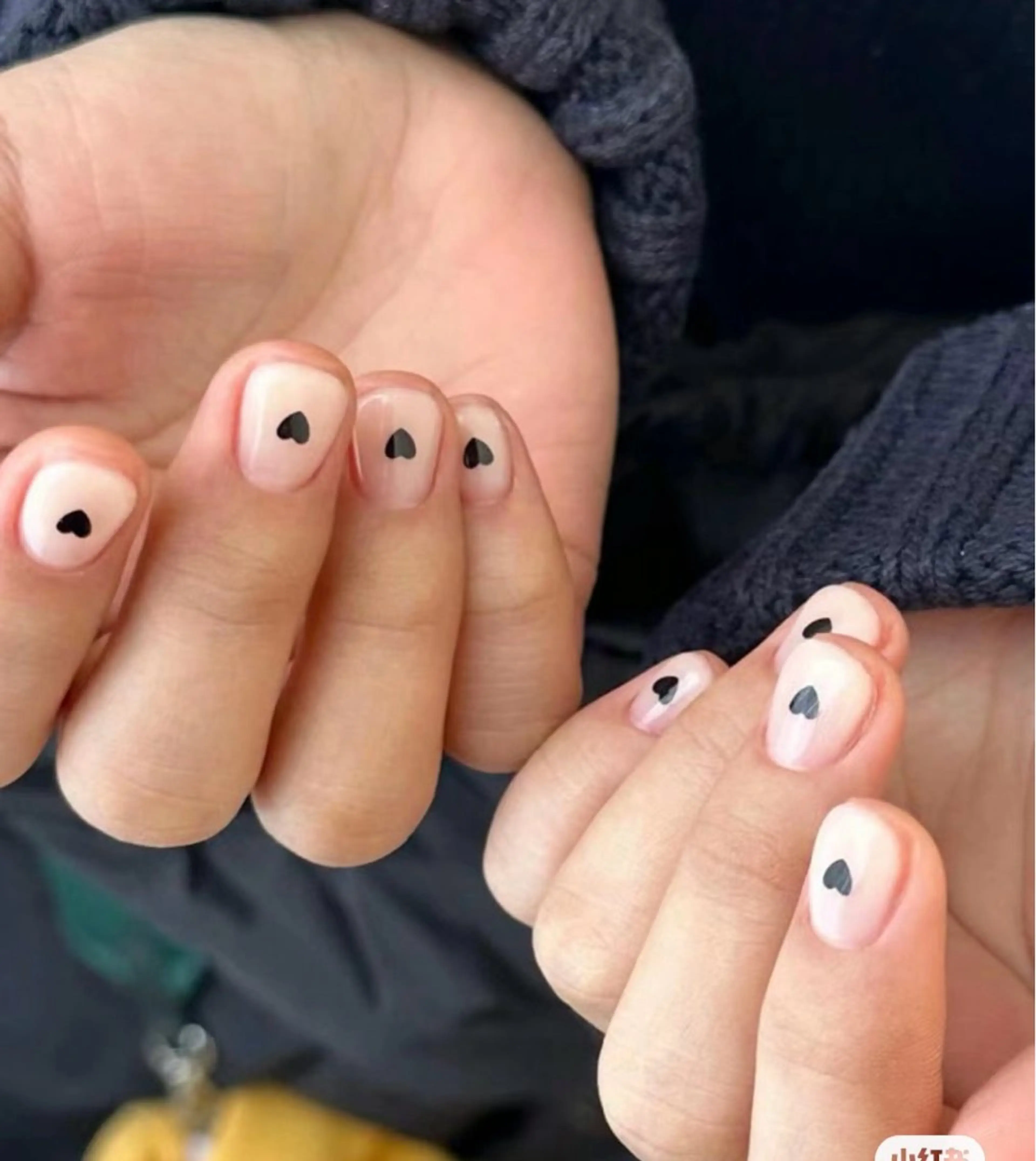 ネイル 長さ出し フットネイル フレンチネイル ジェルネイル ガラスフレンチ ハンドネイル ハンドケア More Glam渋谷店のネイルデザイン