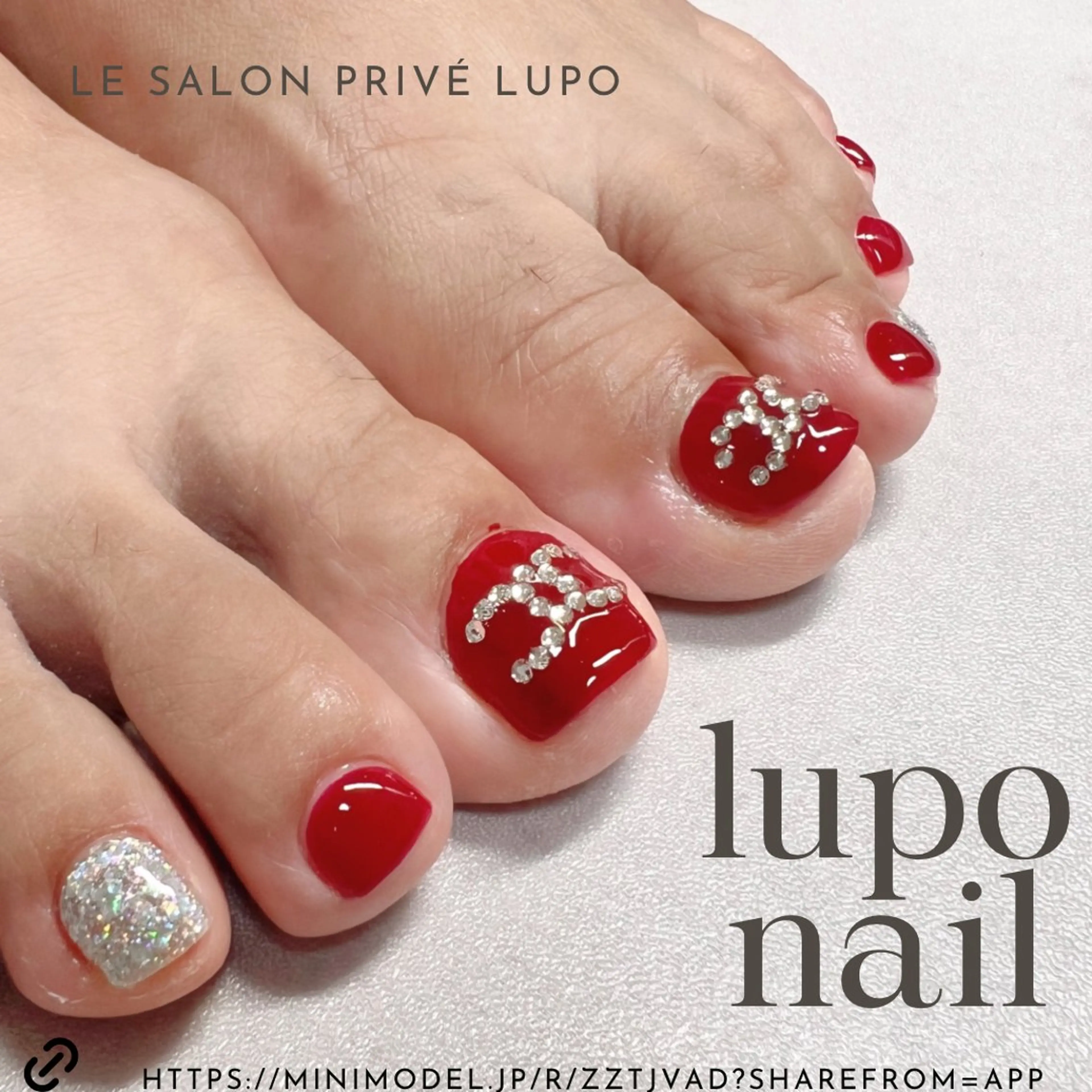 フットネイルデザイン持ち込み （当店オフ有）の写真