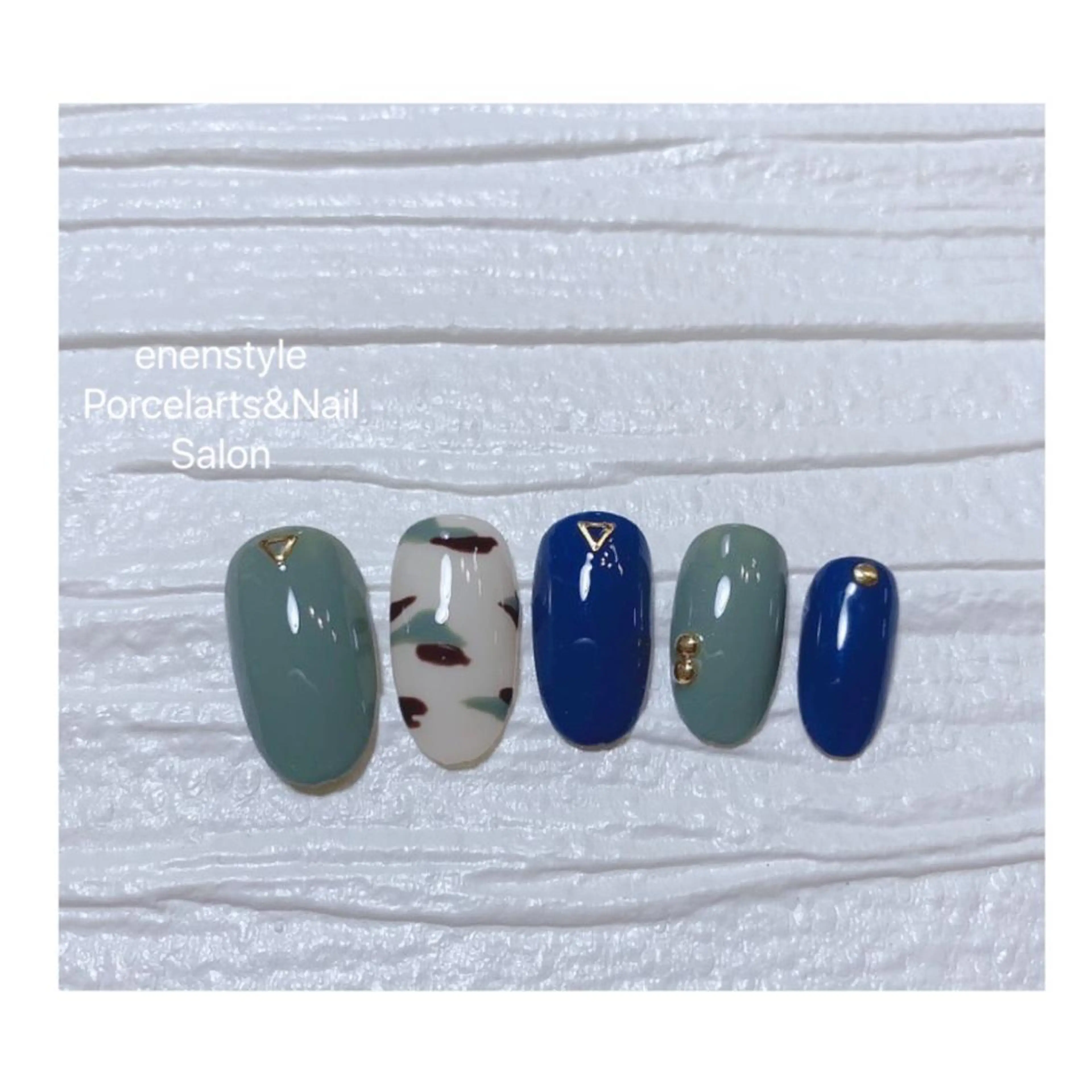 ミディアム ネイル 👑enen style👑のネイルデザイン