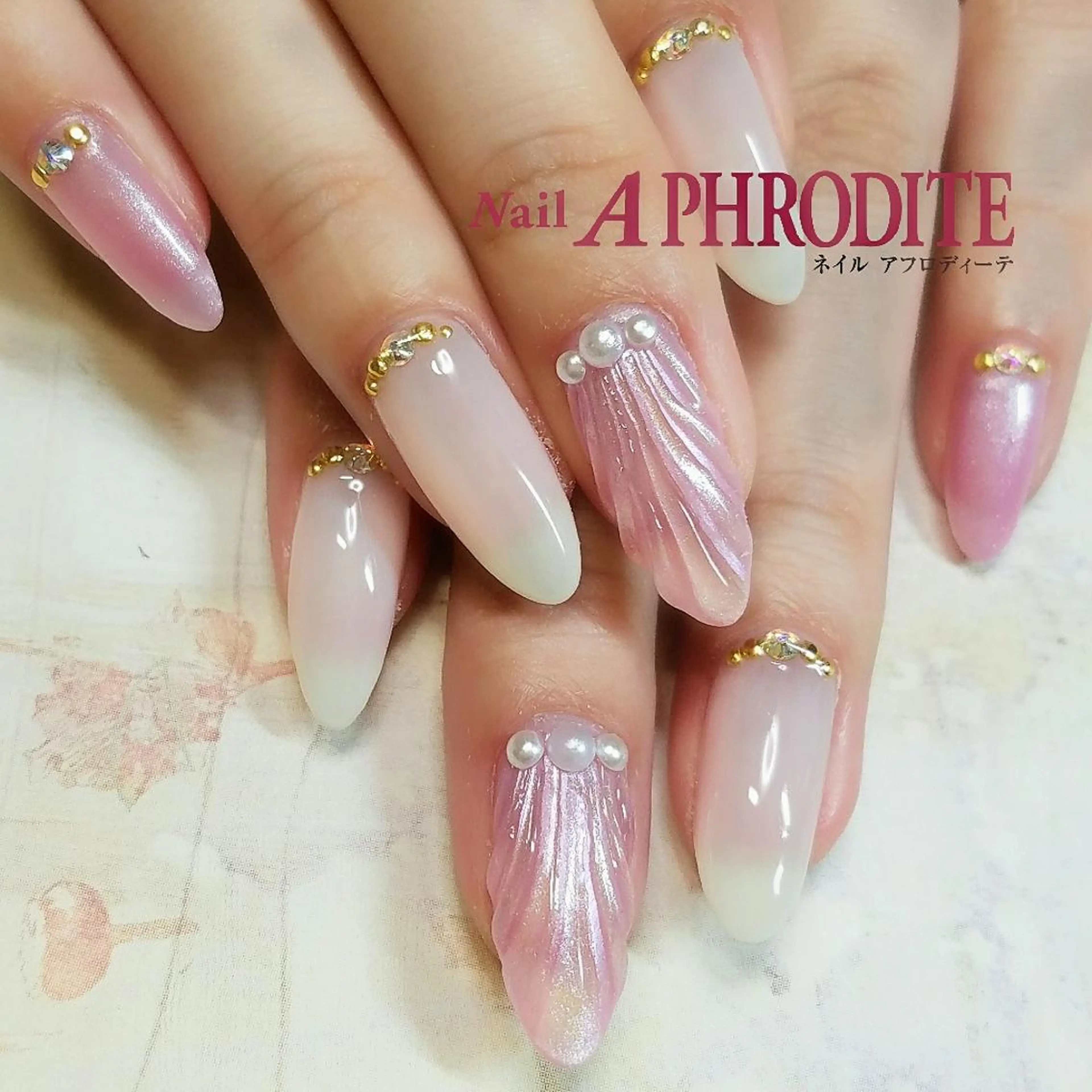 ネイル Nail Aphroditeのネイルデザイン