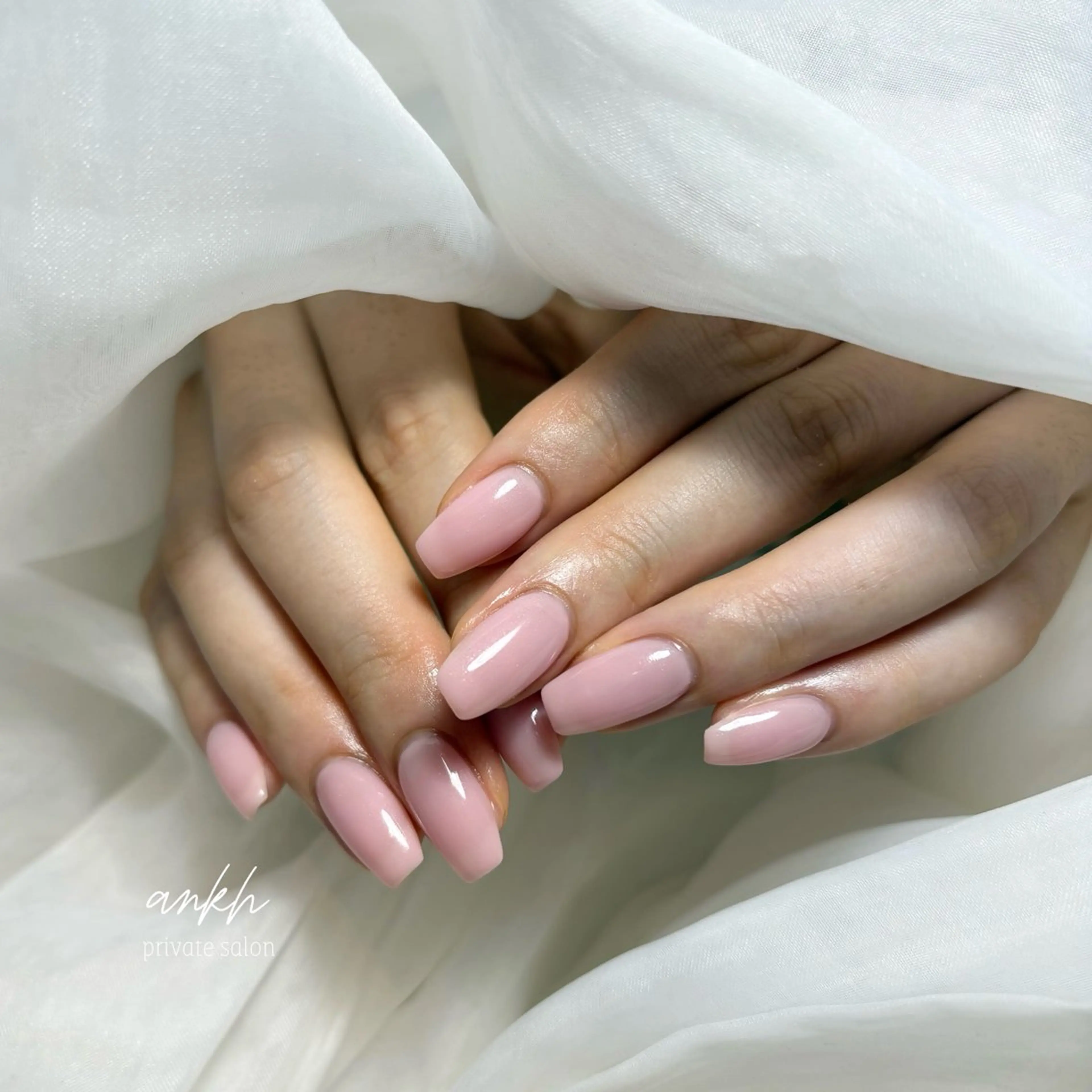 ネイル オフィスネイル ワンカラーネイル ピンク シンプルネイル ankh. Minaのネイルデザイン