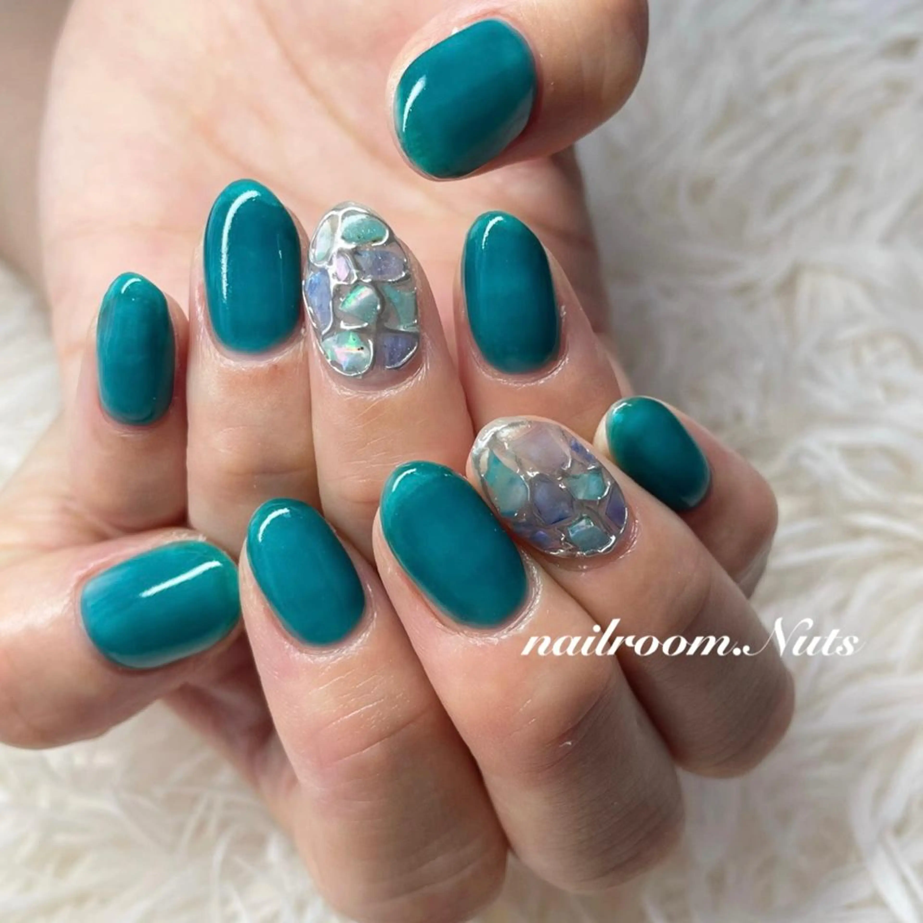 ネイル nailsalon Nutsのネイルデザイン