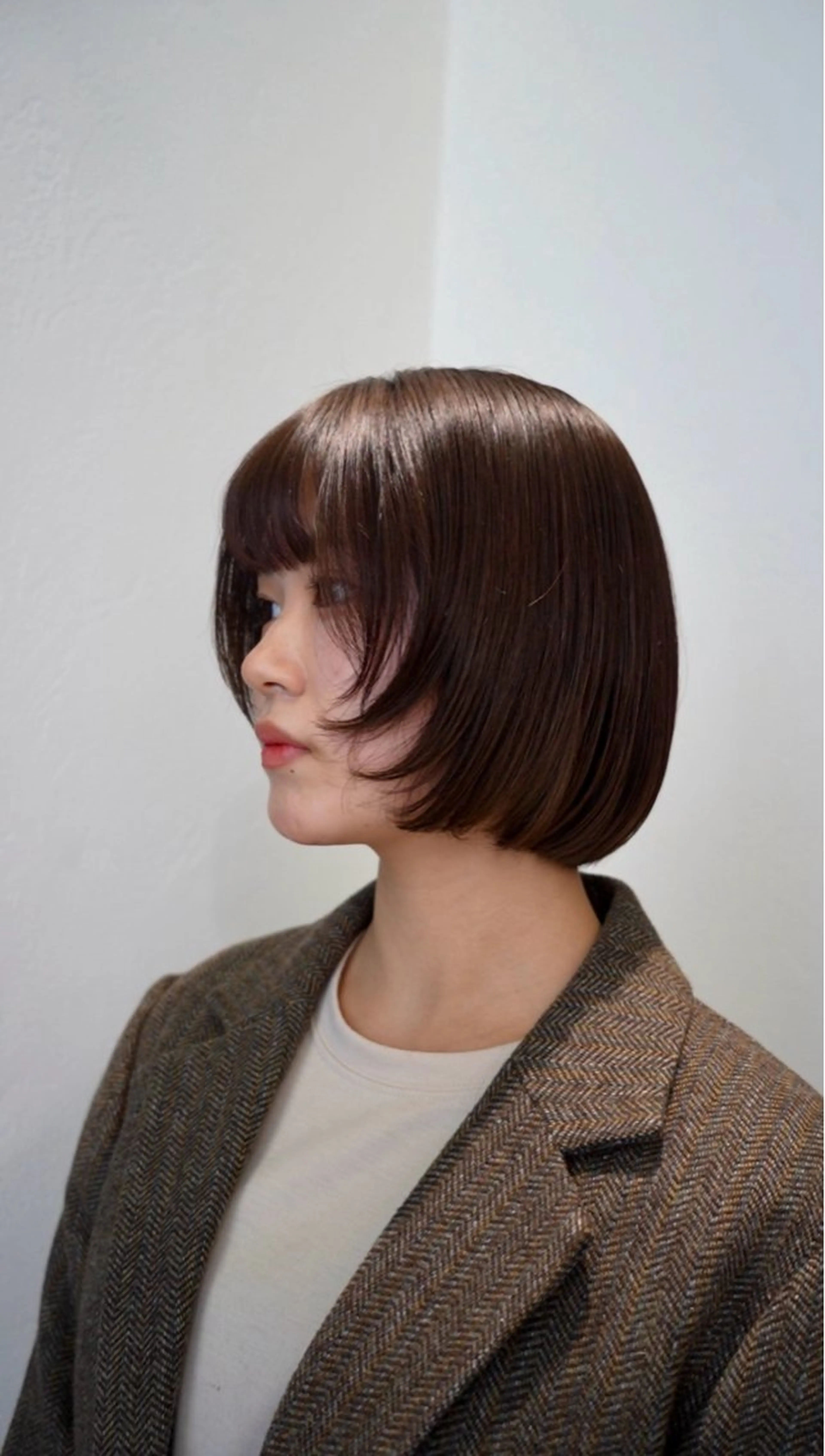 ショート ボブレイヤー ボブ 顔まわりレイヤー 顔周りカット レイヤーカット ボブ/ミディアム sakuのヘアスタイル