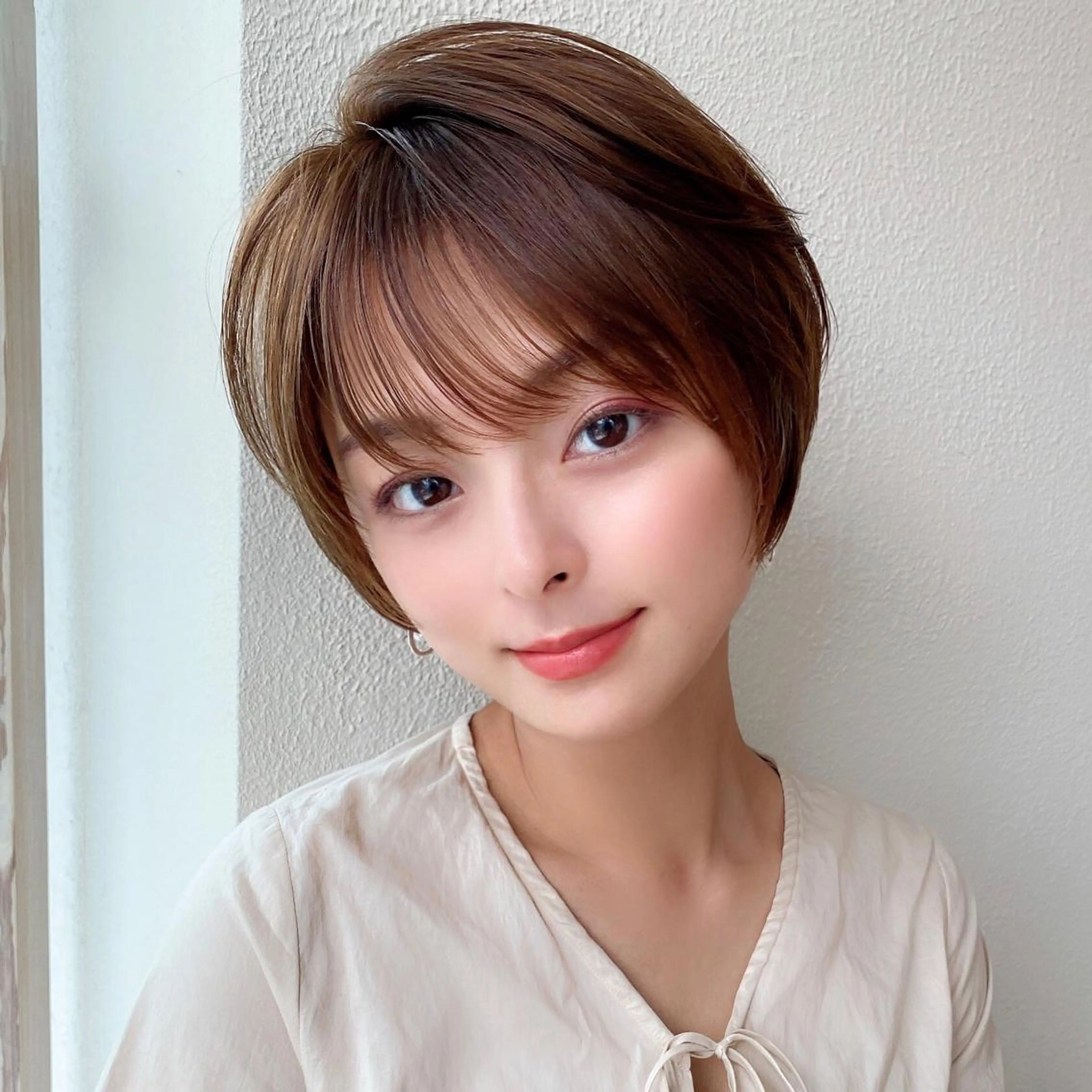 ショート カラー パーマ ヘアアレンジ キッズ ネイル マツエク・マツパ ショートヘア トリートメント ニュアンスネイル ショートネイル ニュアンスパーマ カット ヘアカラー トリートメント ショートの神✨AFL OAT 井上康平のヘアスタイル