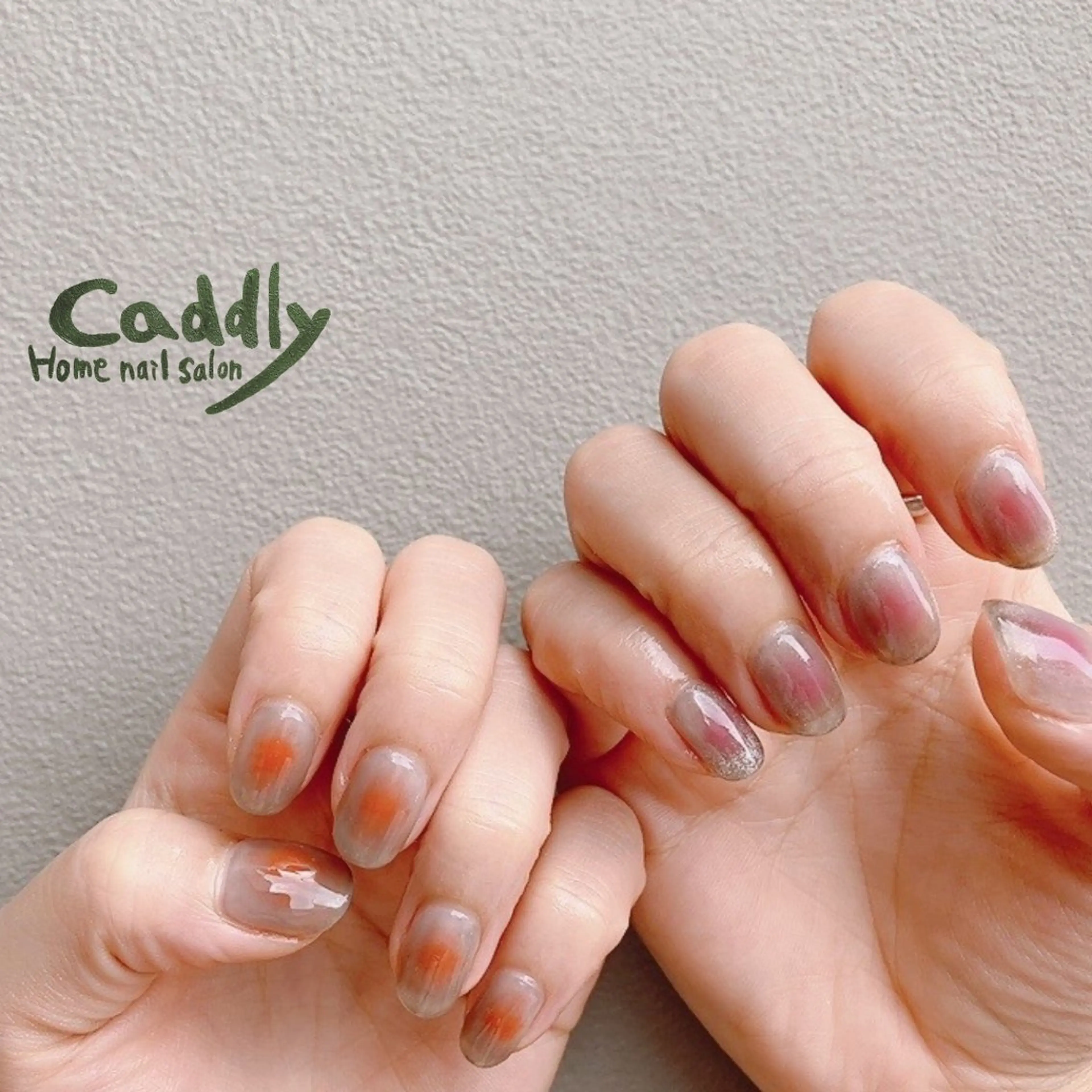 ネイル チークネイル caddly naoのネイルデザイン