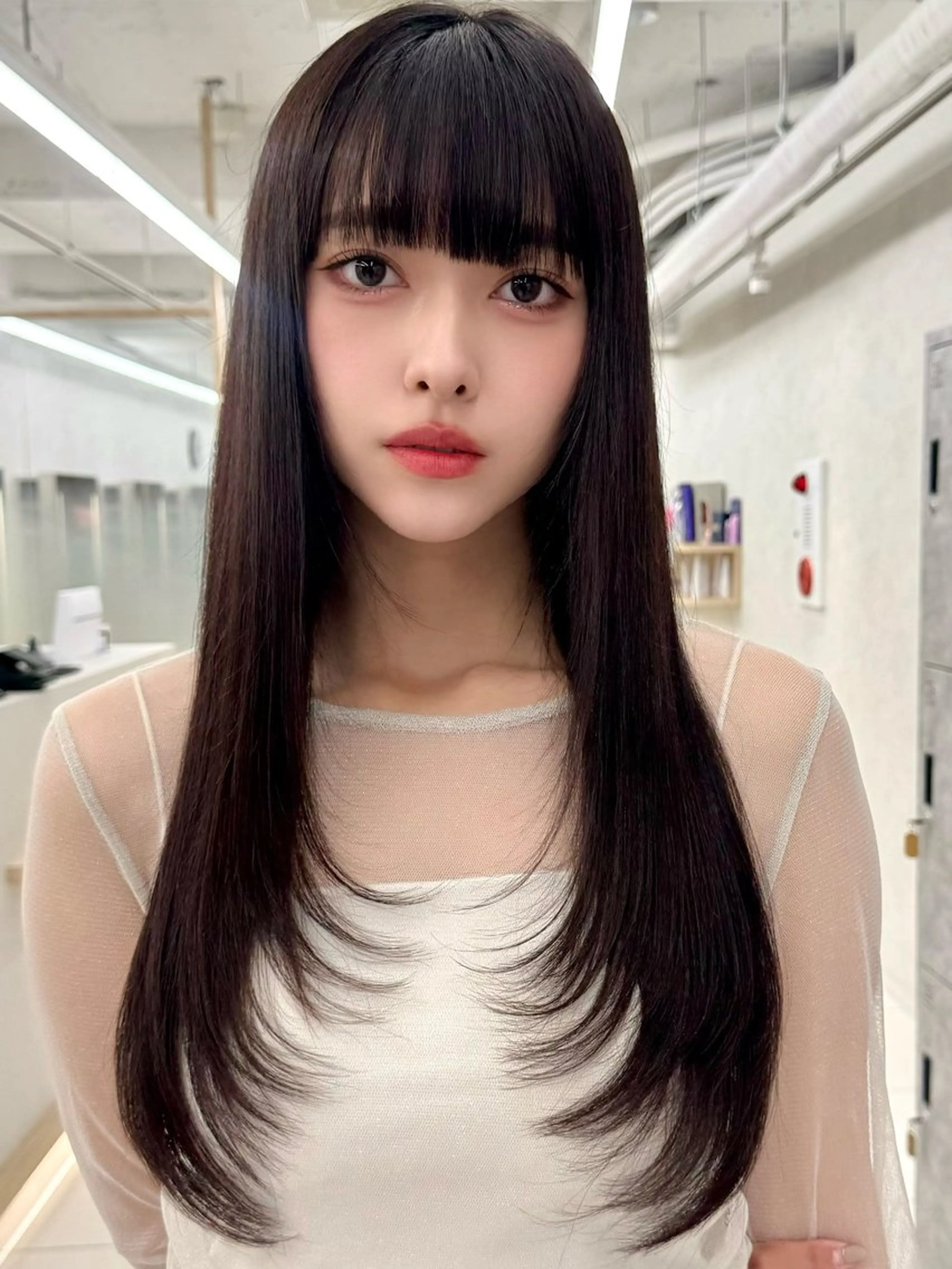 ロング 三鷹で1番ショート ボブをカットする新谷のヘアスタイル