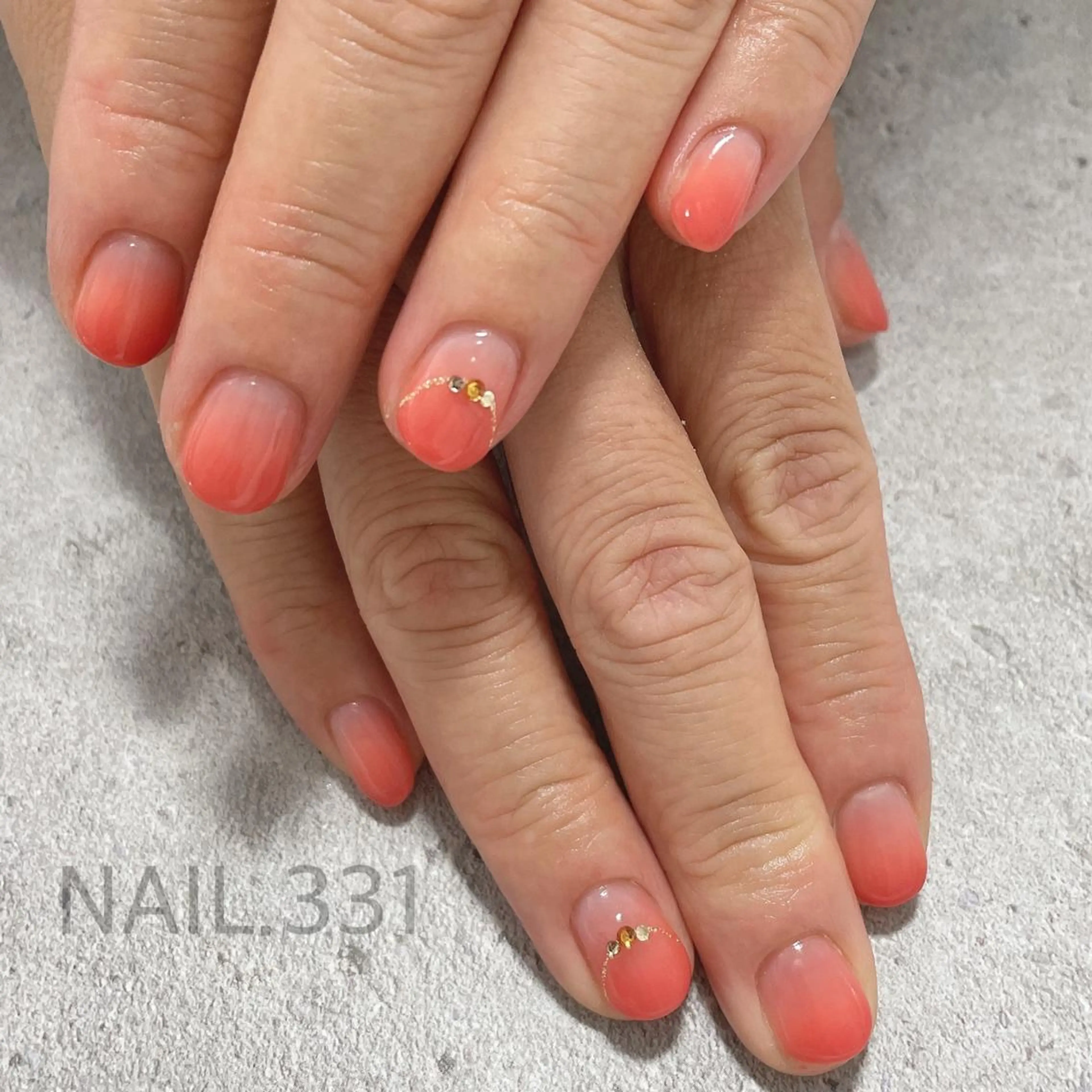 ネイル ハンドネイル Nail 331のネイルデザイン
