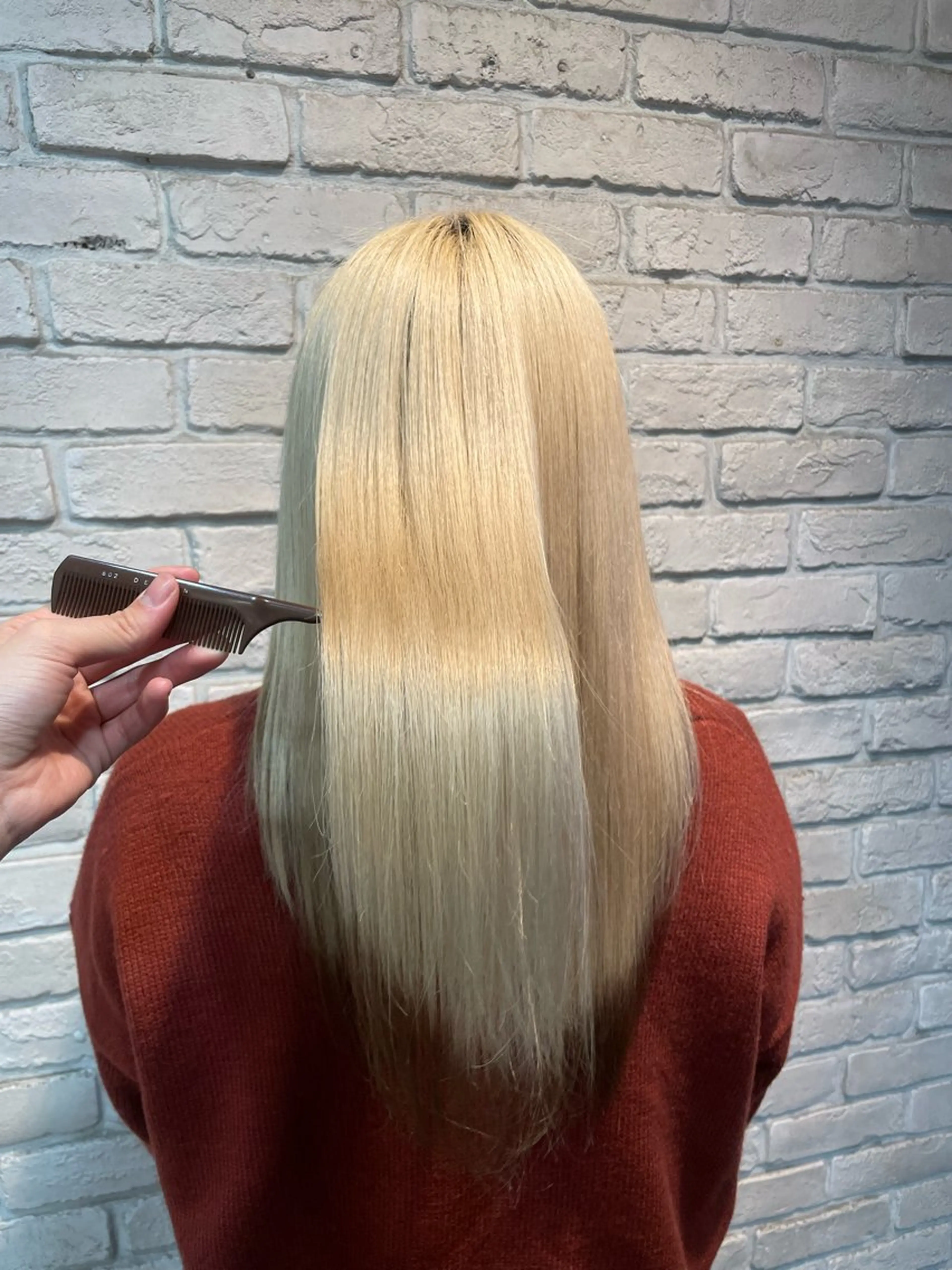 セミロング ブリーチ超特化美容師 ☯️ルカ✡️💫のヘアスタイル