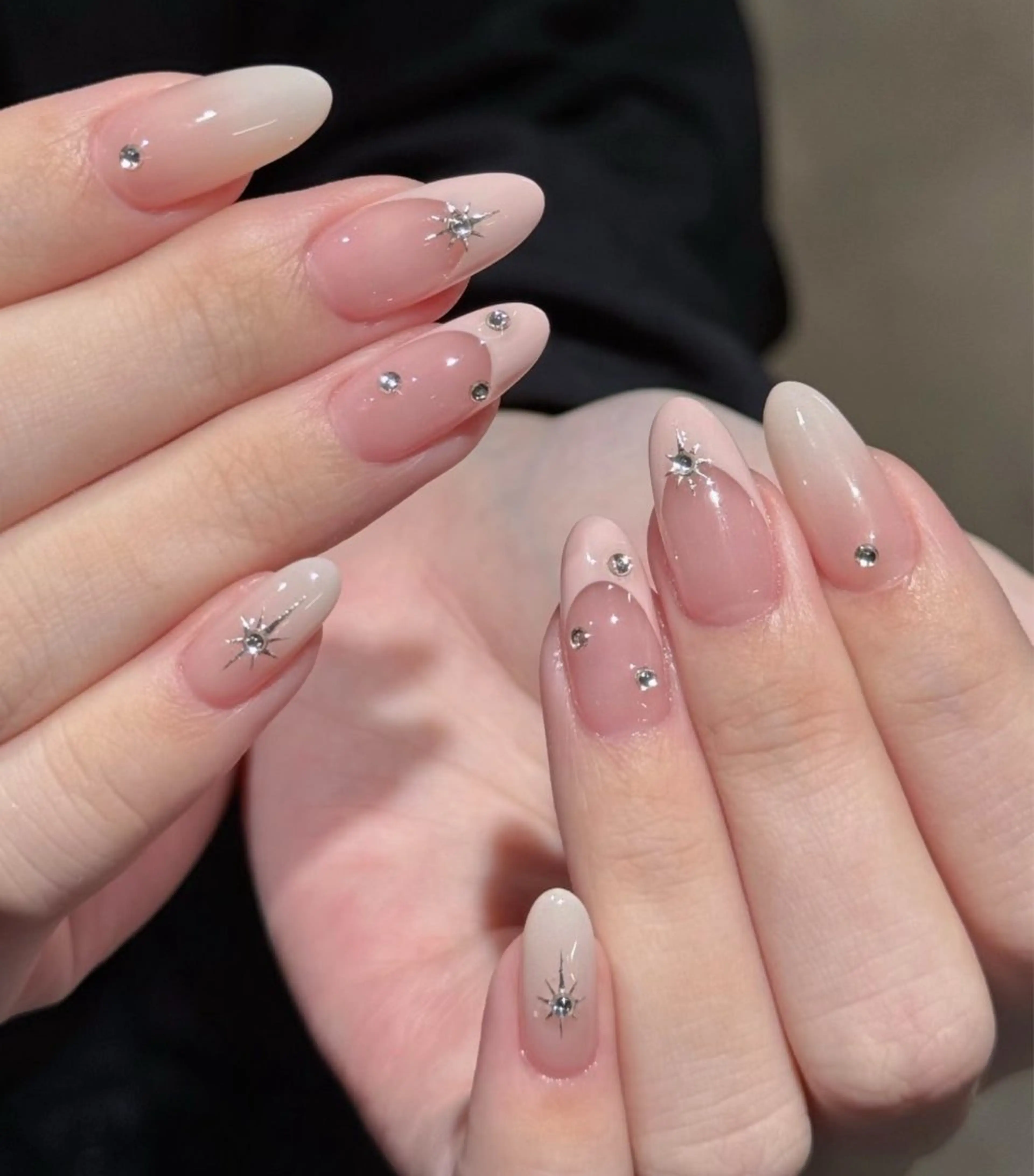 ネイル 🎀PG🩵 ネイルサロンのネイルデザイン