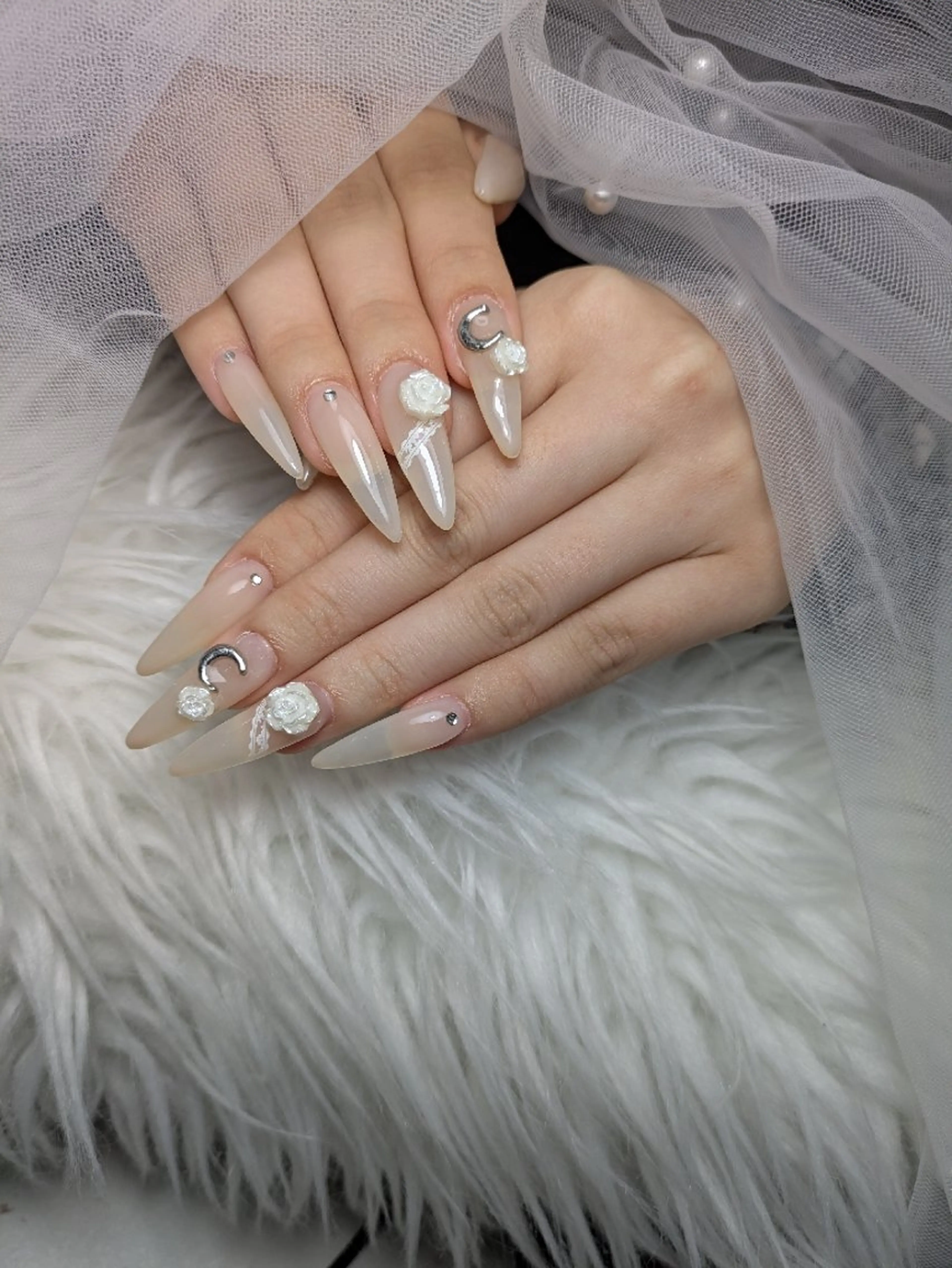 ネイル Queen Nail 研修生のネイルデザイン