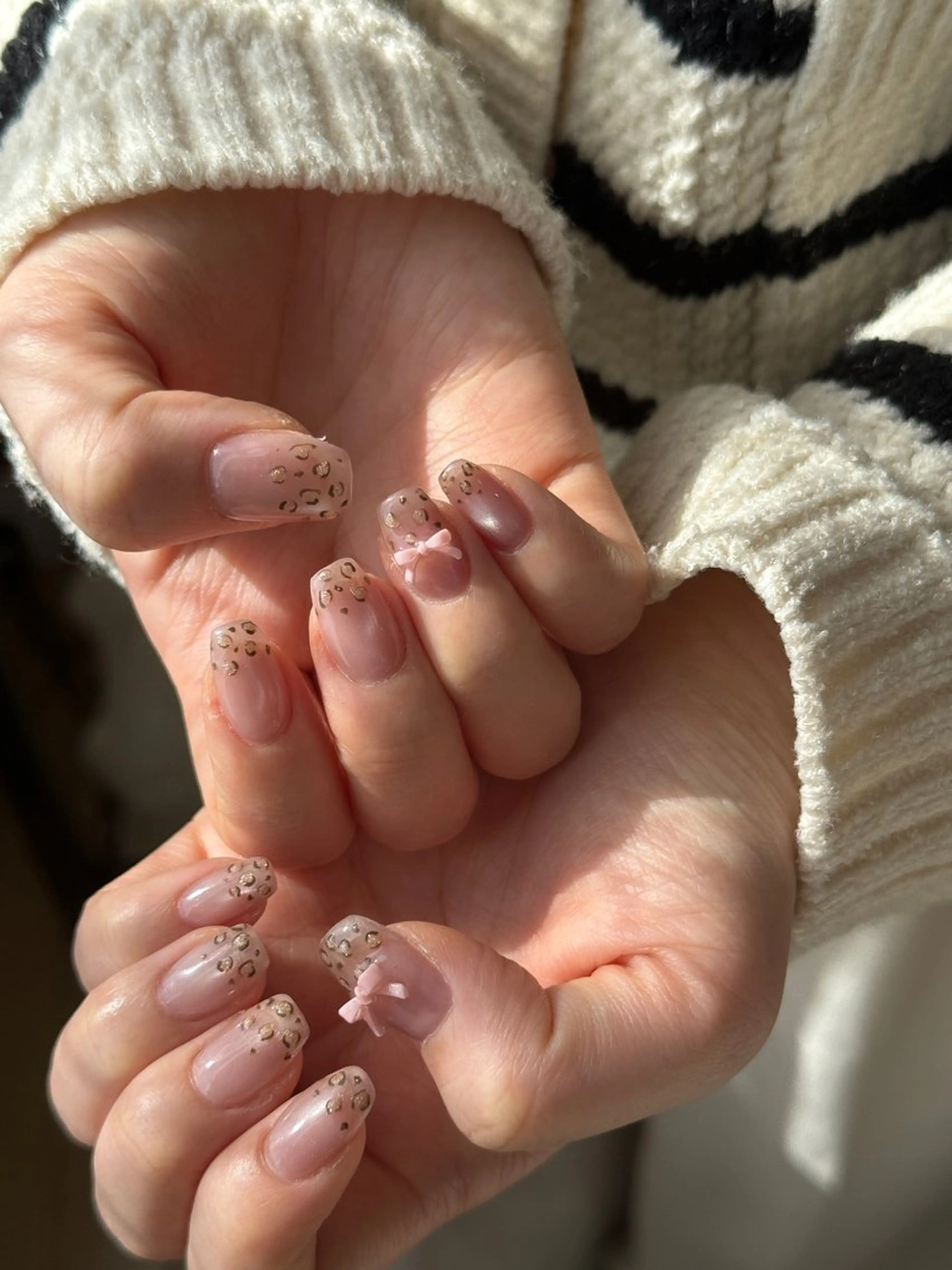 ネイル アニマル柄 ハンドネイル ayaka naruのネイルデザイン