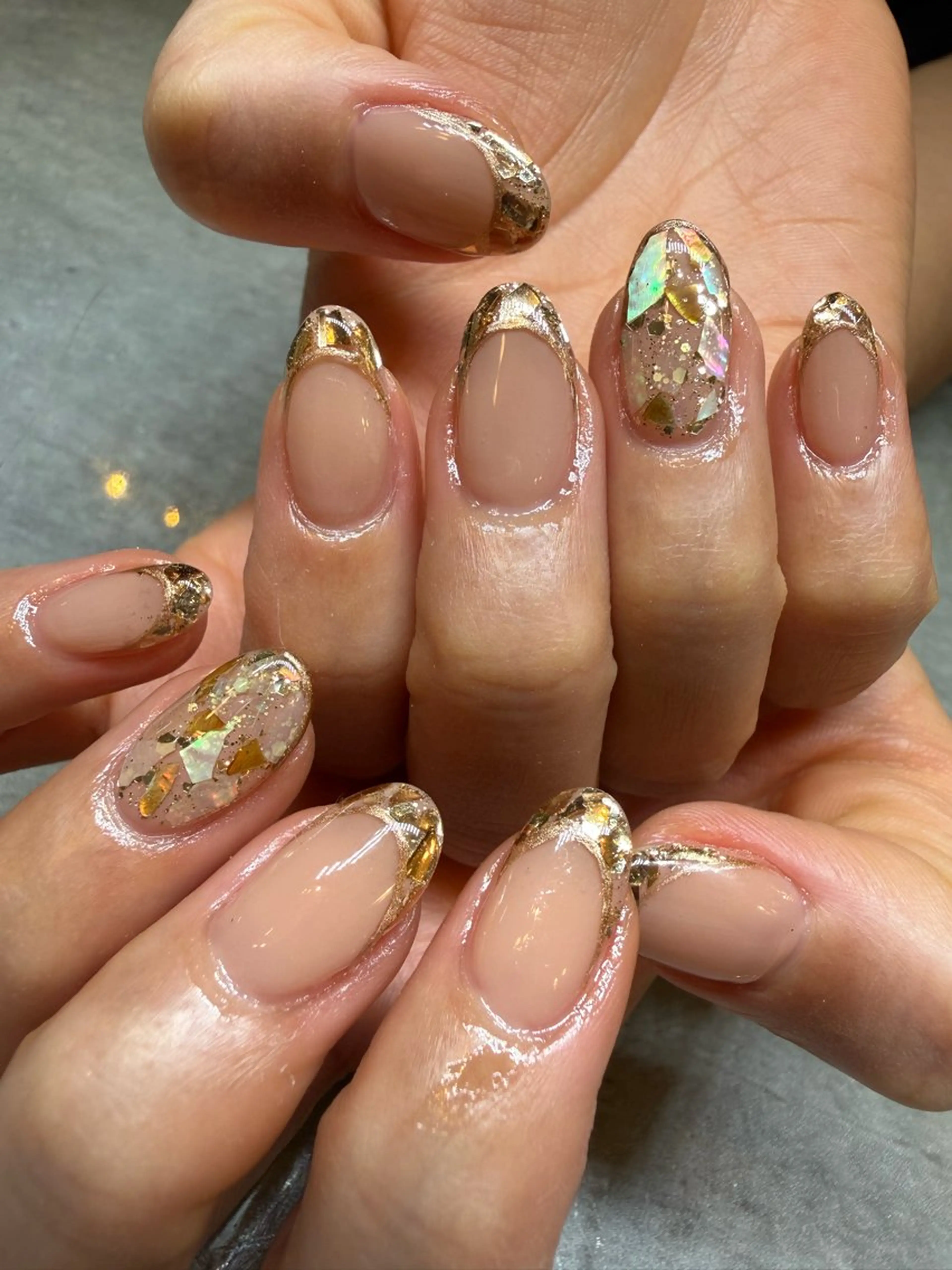 ネイル フレンチネイル ガラスフレンチ Apsaras putihのネイルデザイン