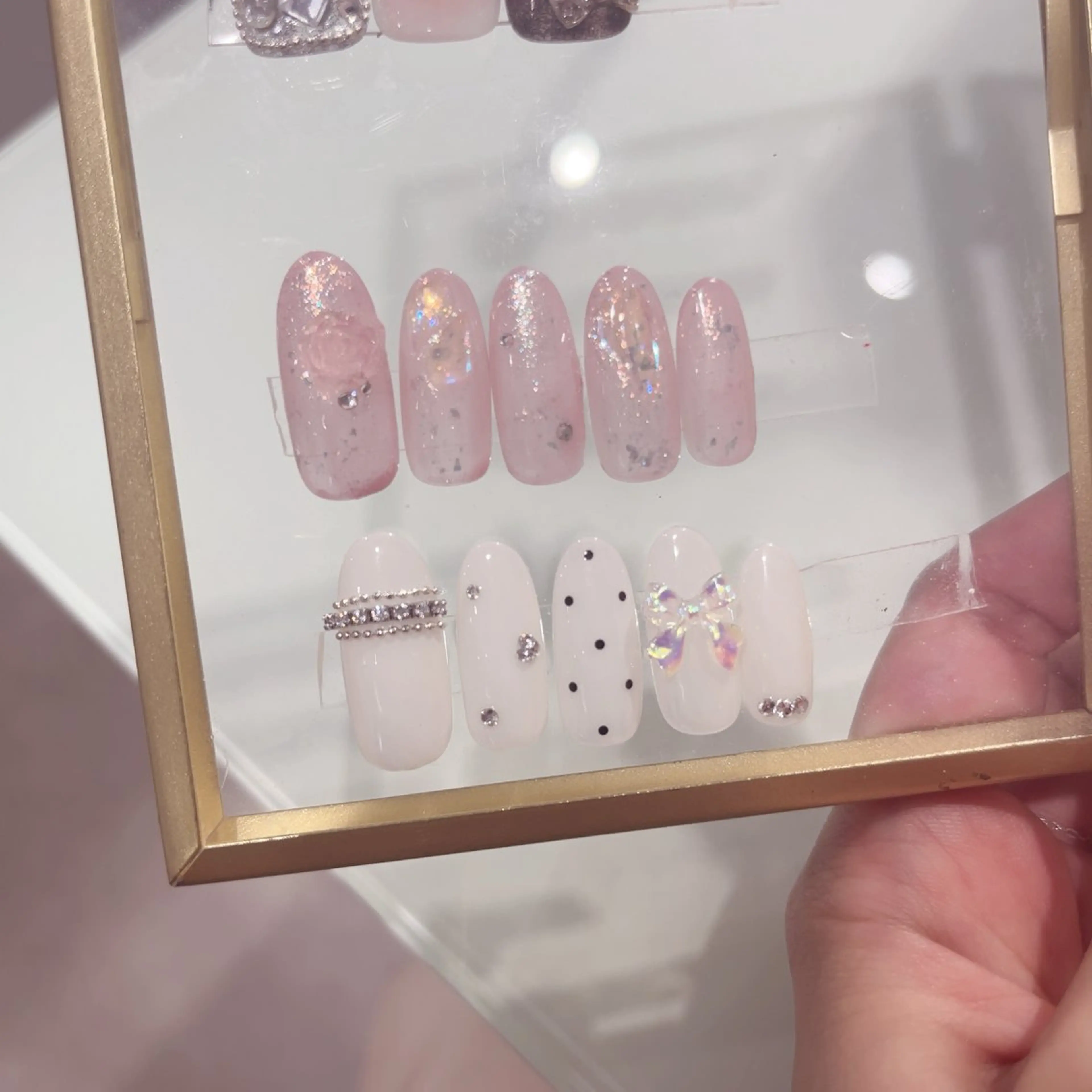 ネイル アートネイル KOKONA 🎀のネイルデザイン