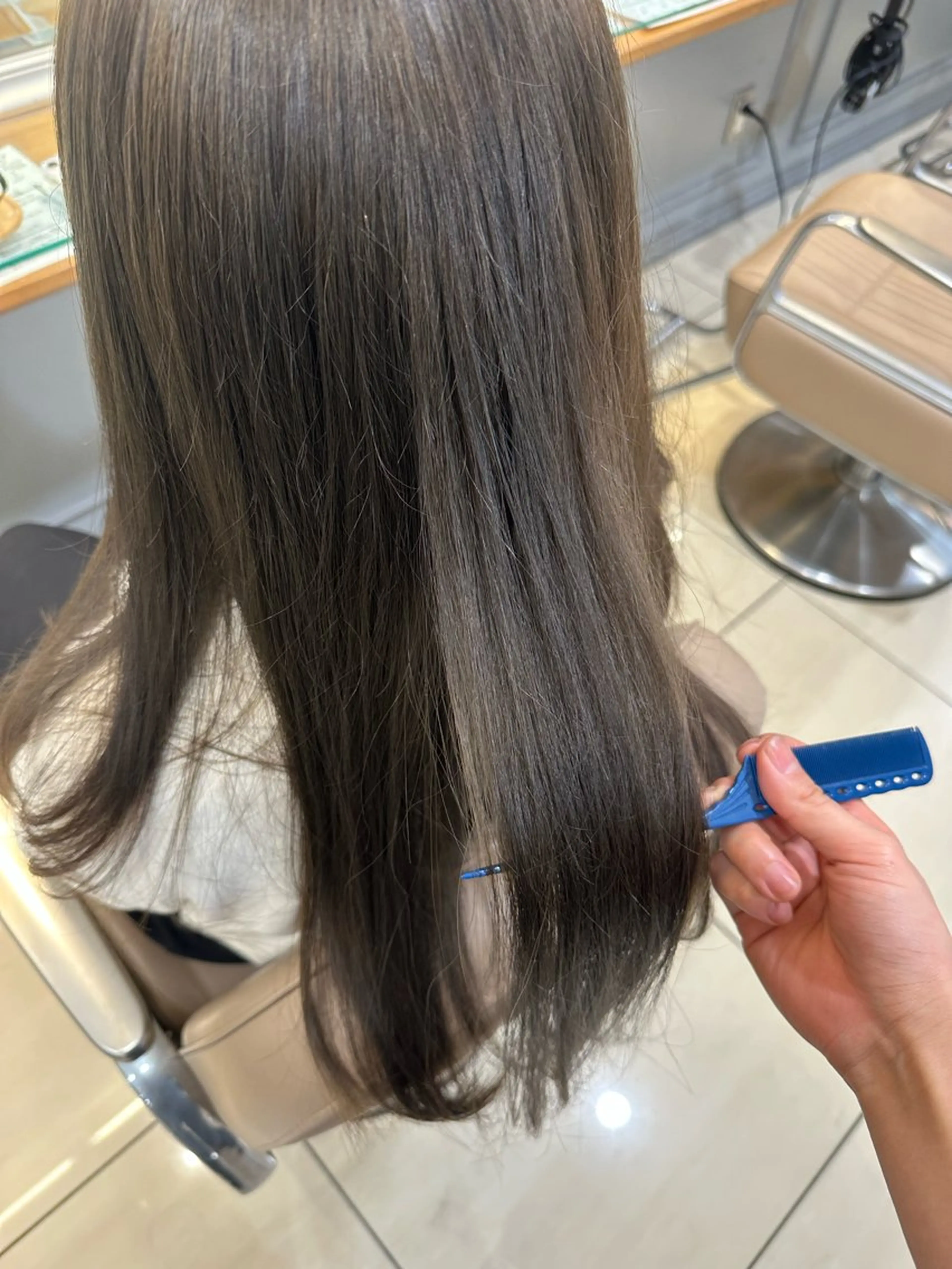 ロング 横浜⭐️カラーセット モデル💫あみ💫のヘアスタイル