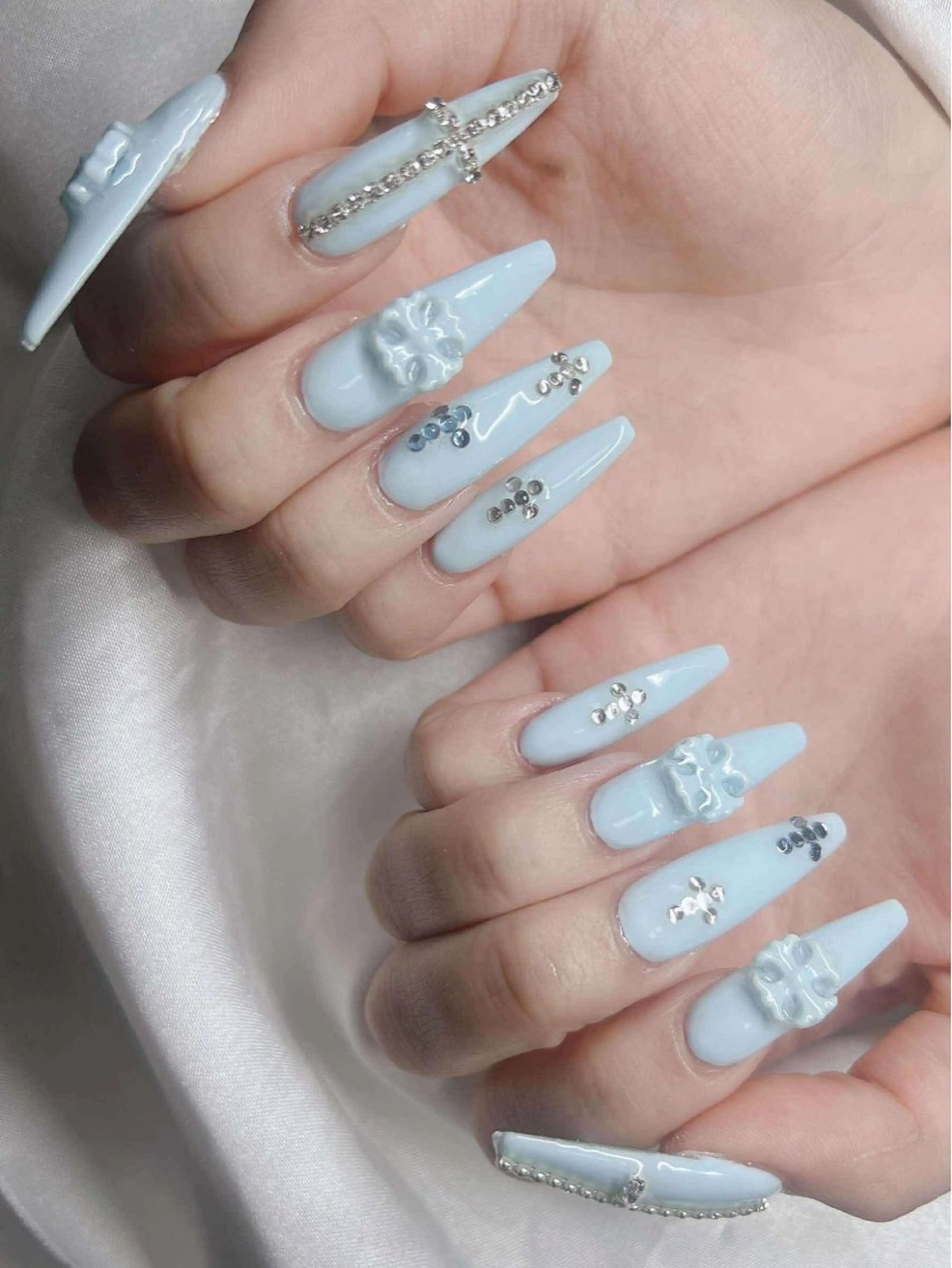 ネイル ハンドネイル Lee Nailsのネイルデザイン