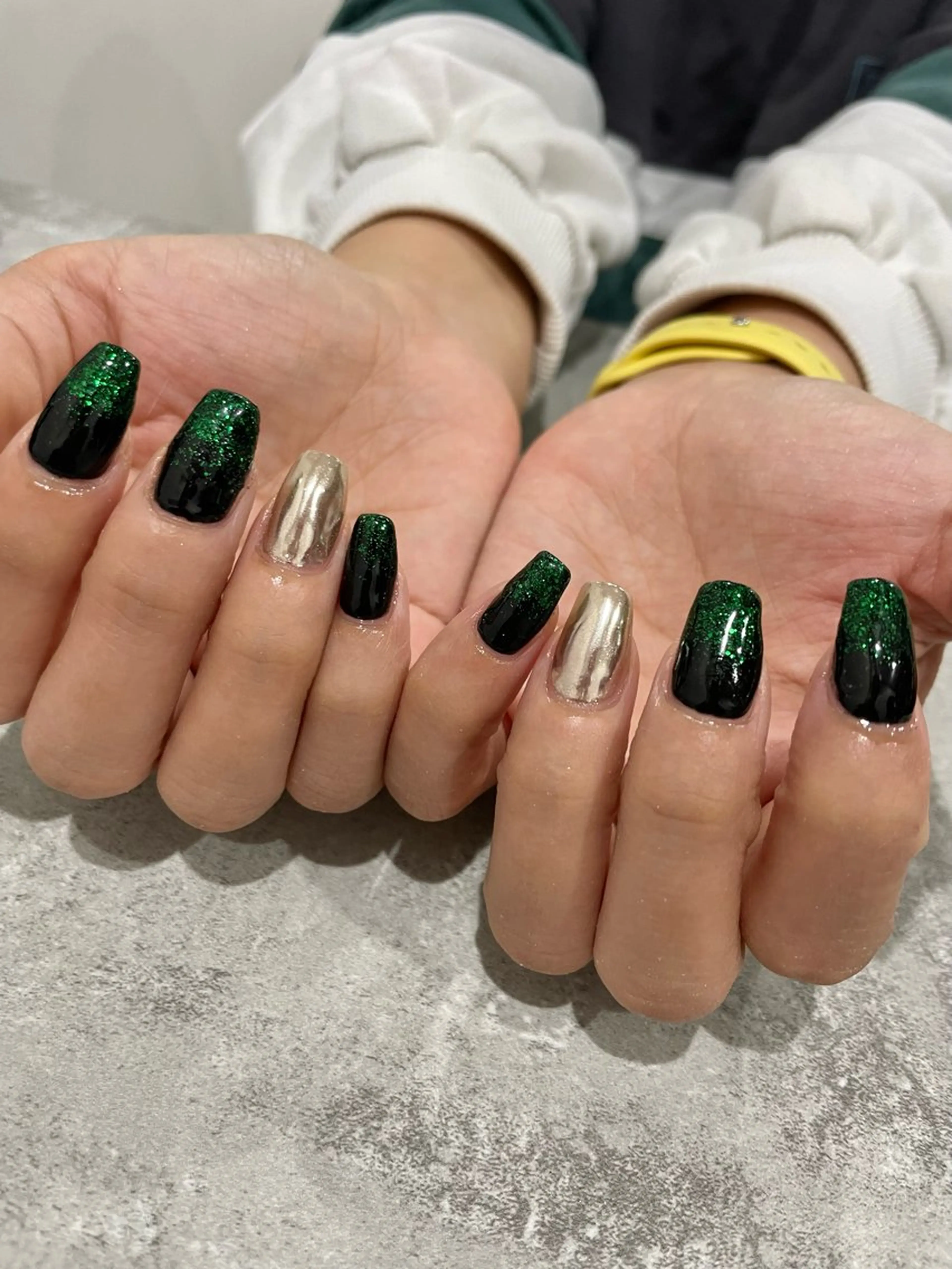 ネイル 持ち込み ハンドネイル Raviliss ♡のネイルデザイン