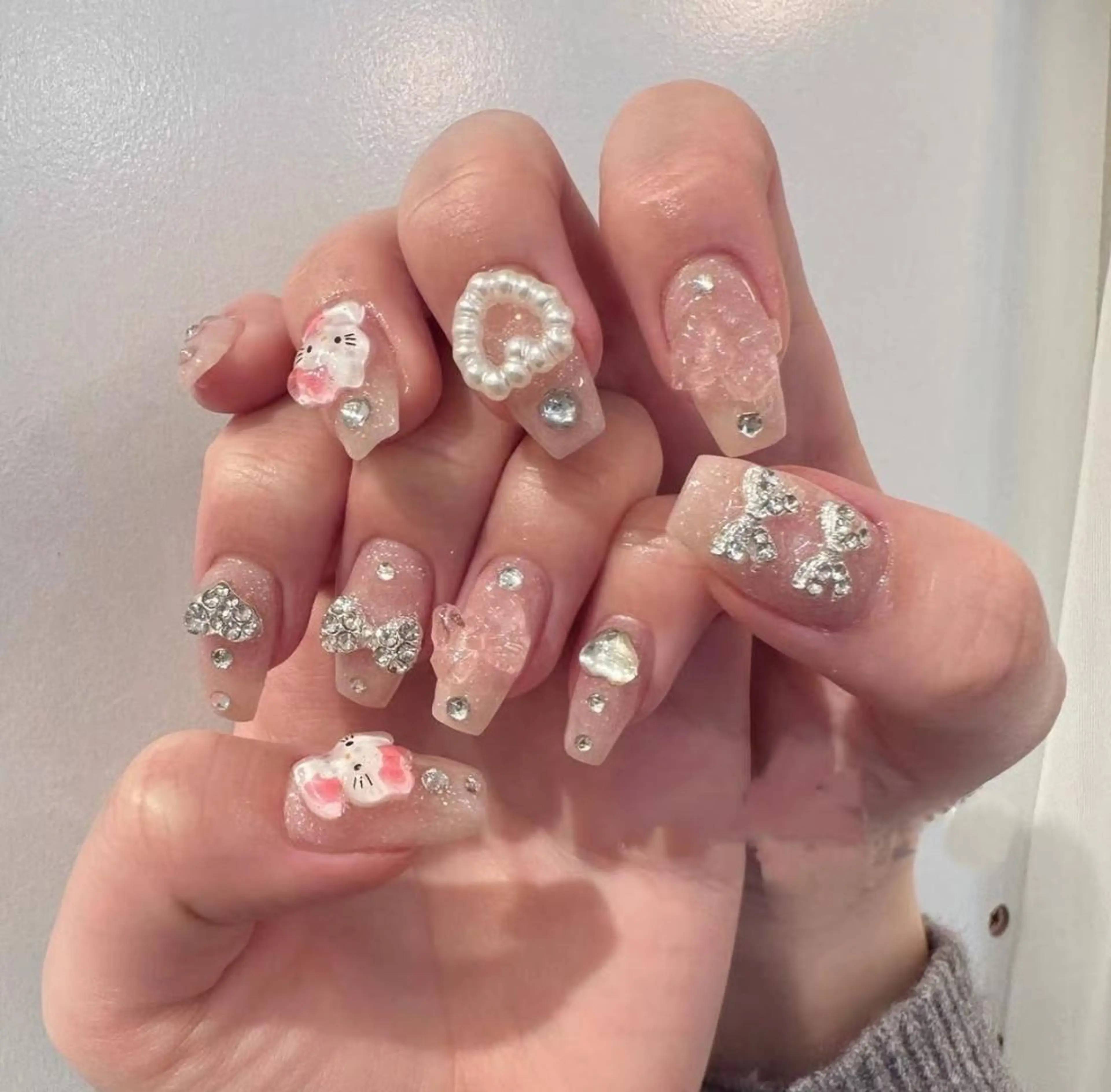 ネイル ハンドネイル 🎀nana🫧 ワンホンネイル🎀のネイルデザイン