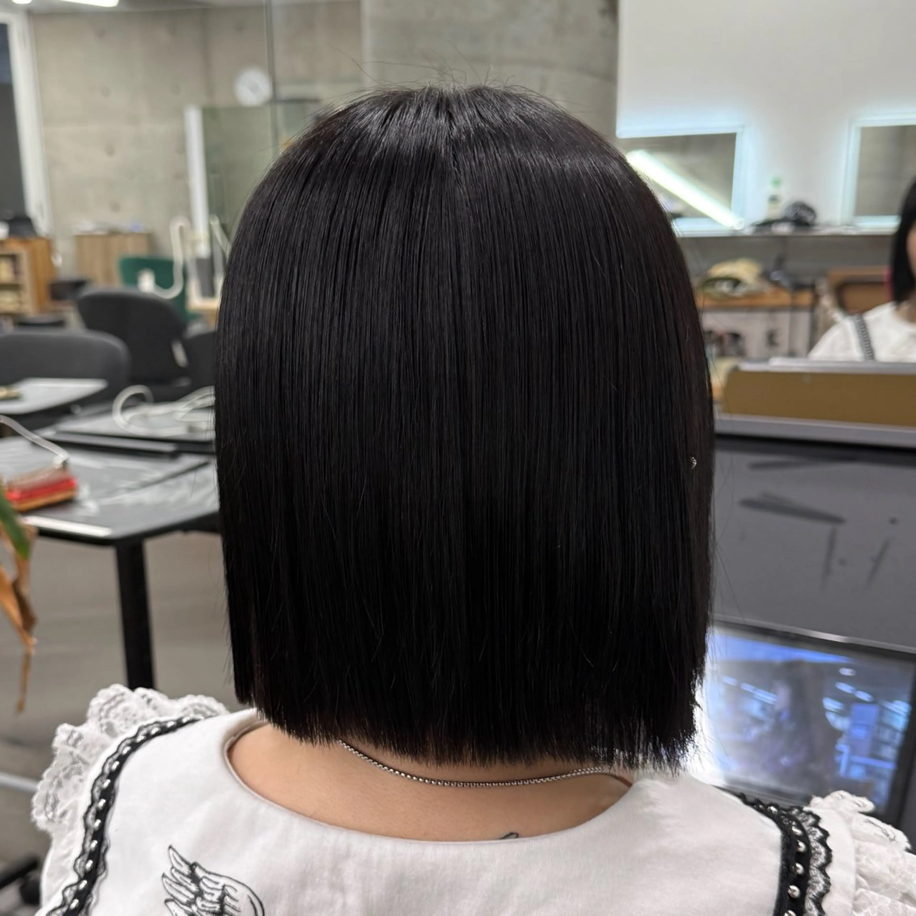 《🐧就活頑張ろう🐧》黒染めじゃない暗染め、ブルーブラック+トリートメント🫧の写真