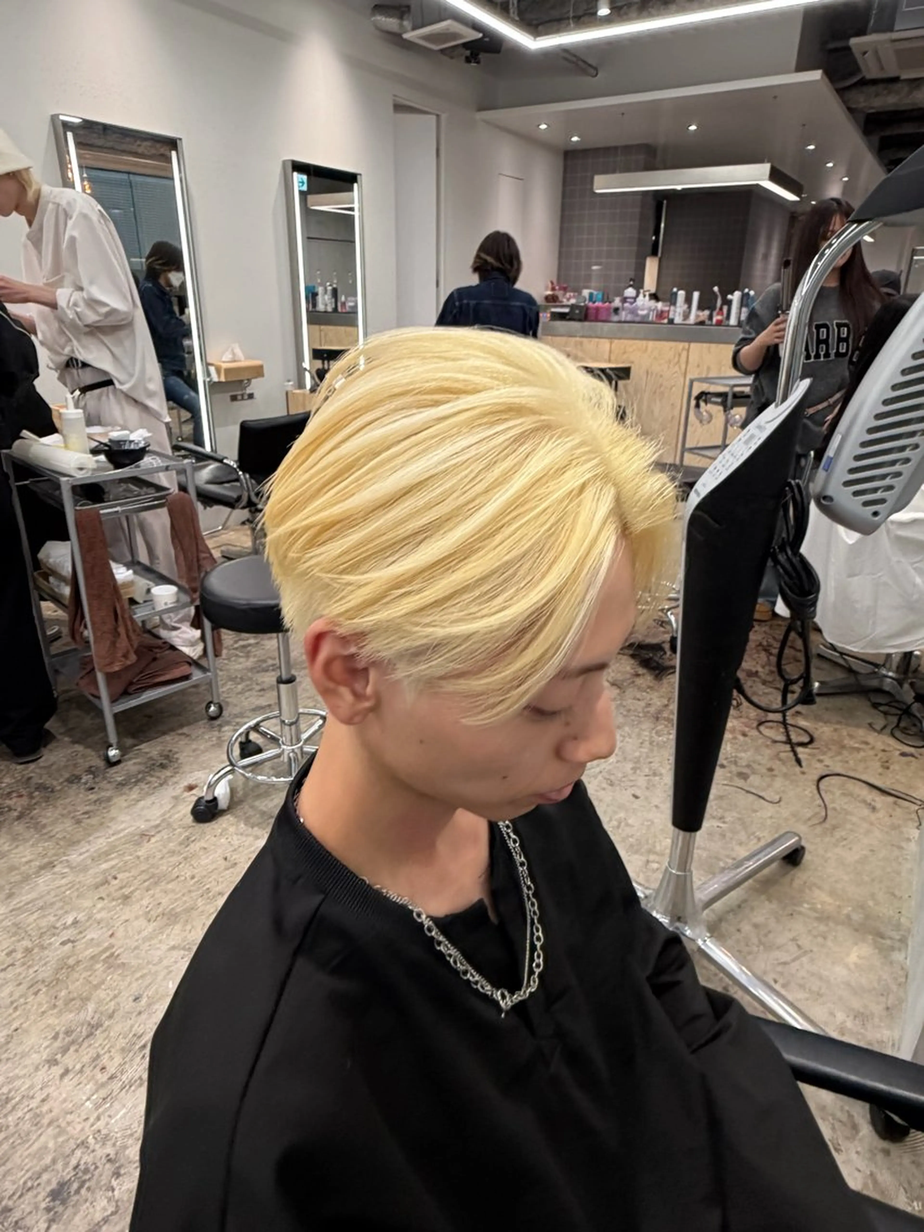 メンズ メンズブリーチ 渋谷/プルエクステ/ ハイトーン/みきとのヘアスタイル