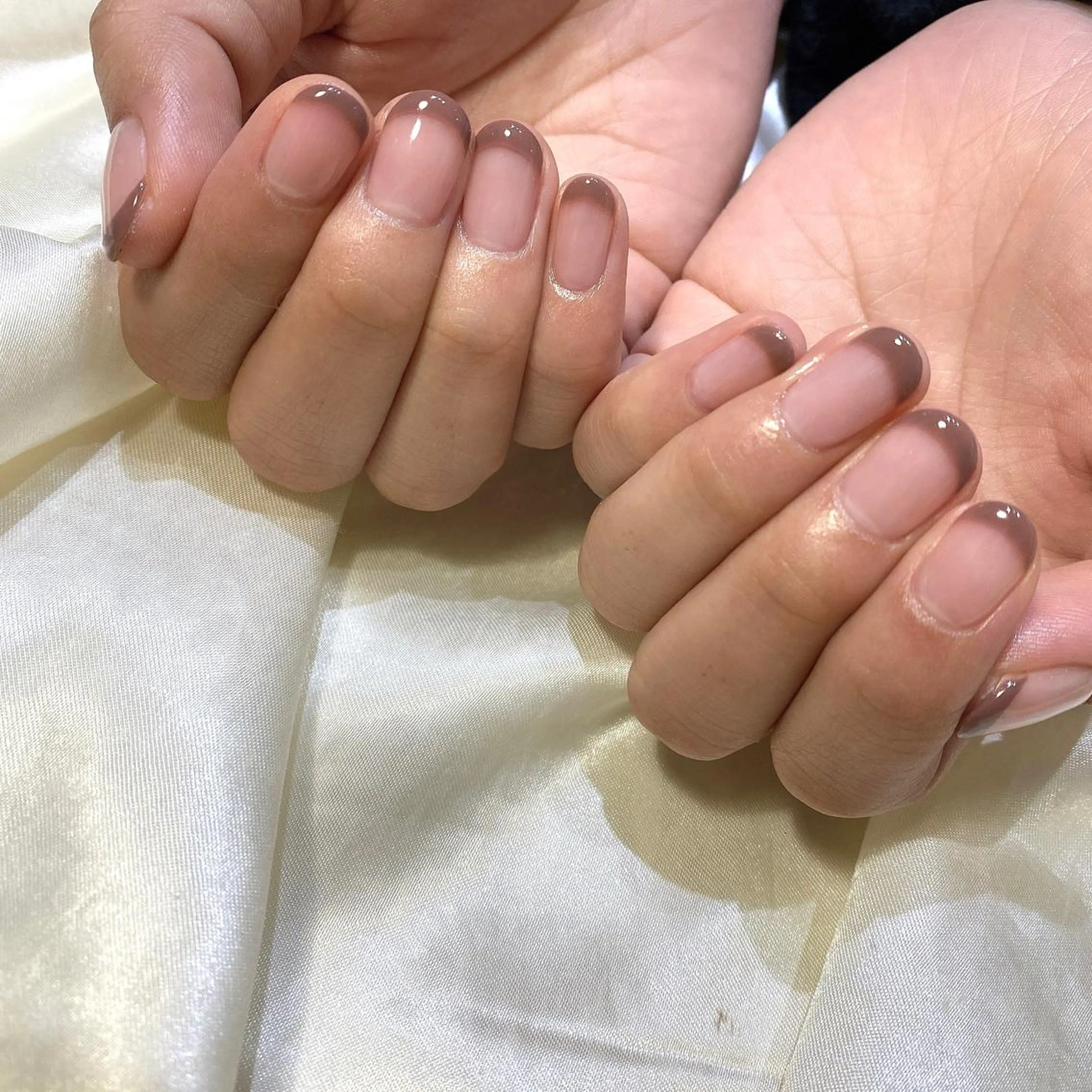 ネイル ハンドネイル 西岡 杏のネイルデザイン