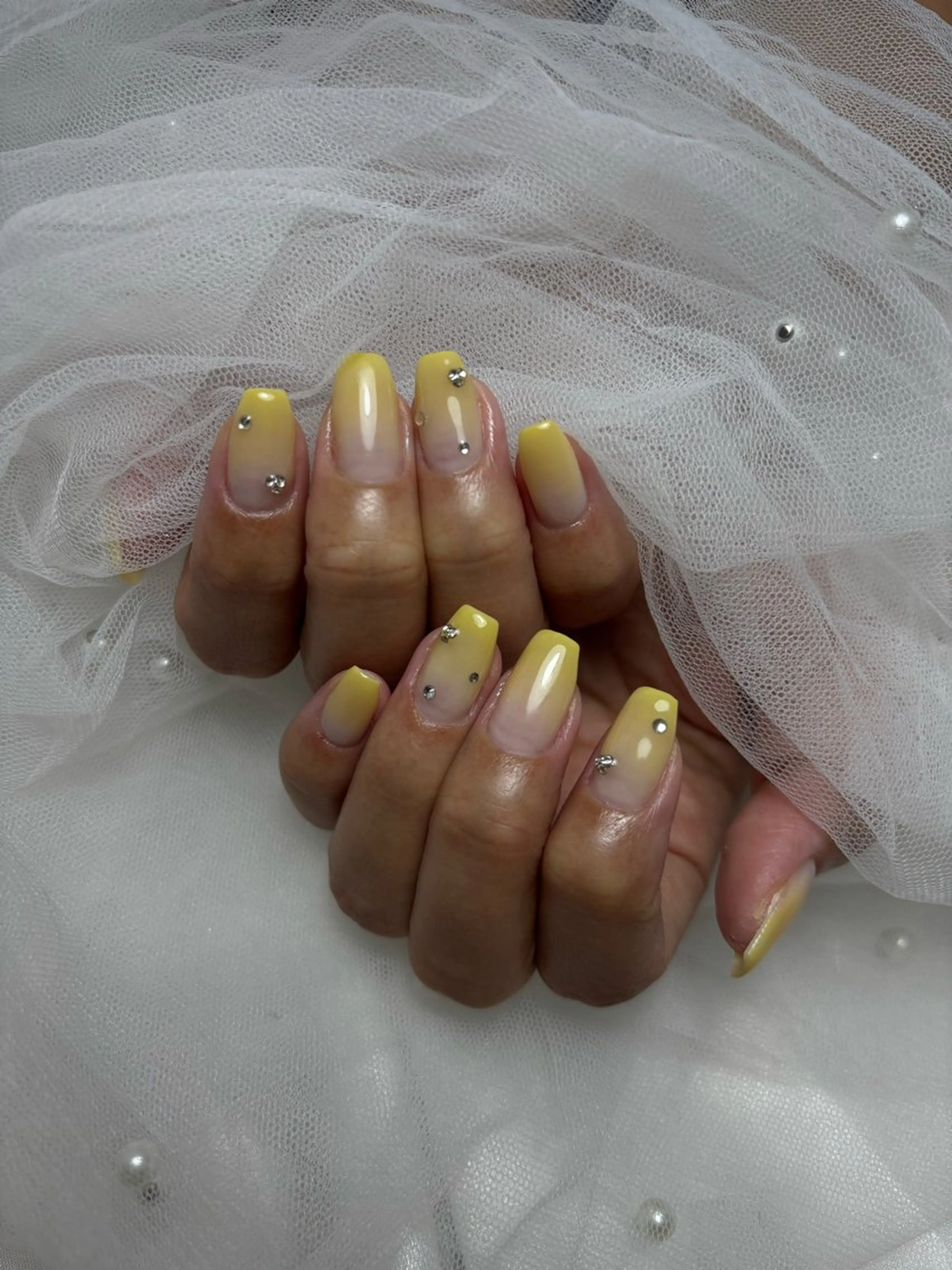 ネイル ストーンネイル nail salon Ni-i-naのネイルデザイン