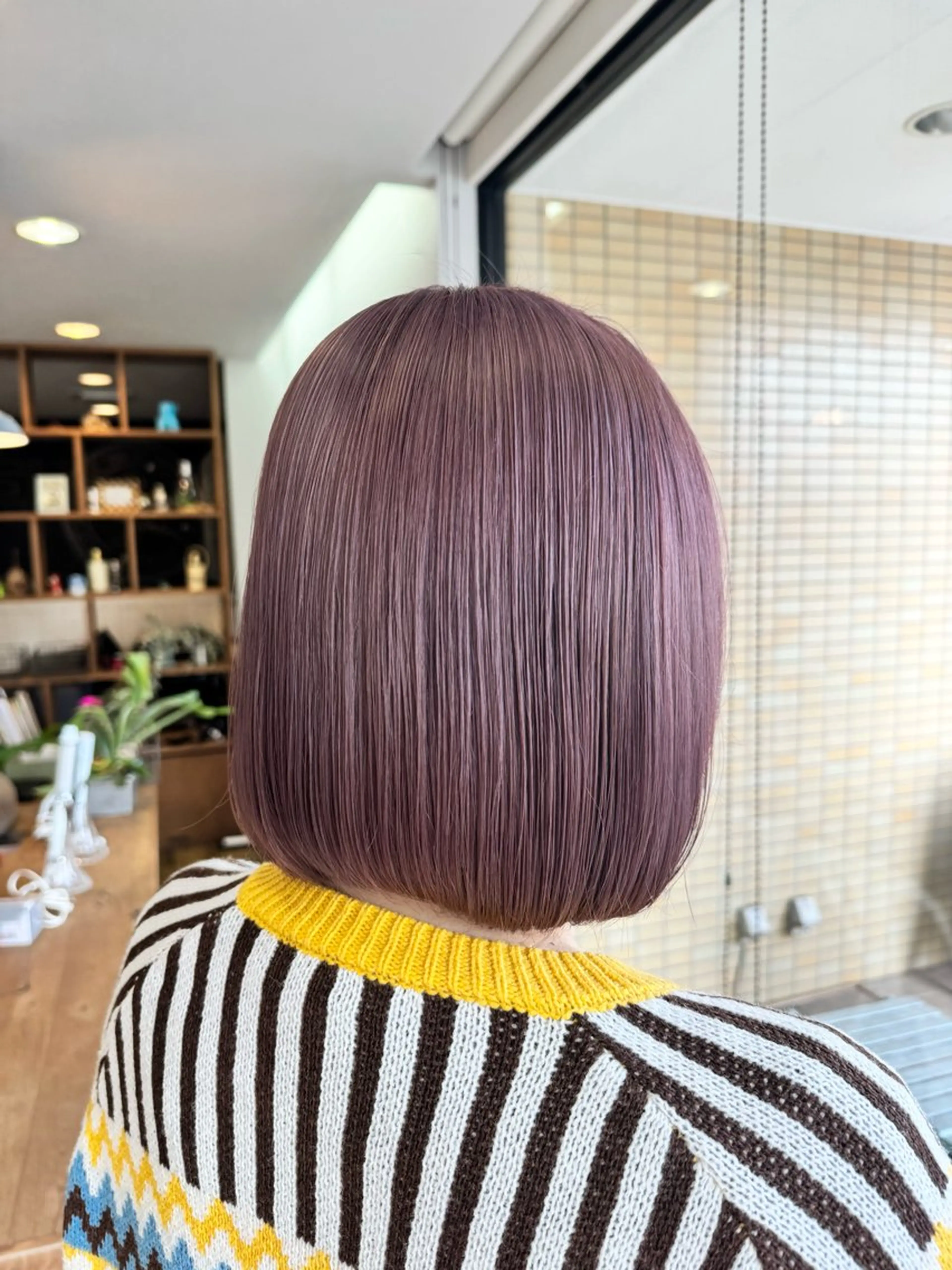ショート カラー ブリーチ ピンクカラー ヘアカラー トリートメント ツキダテ ユイのヘアスタイル