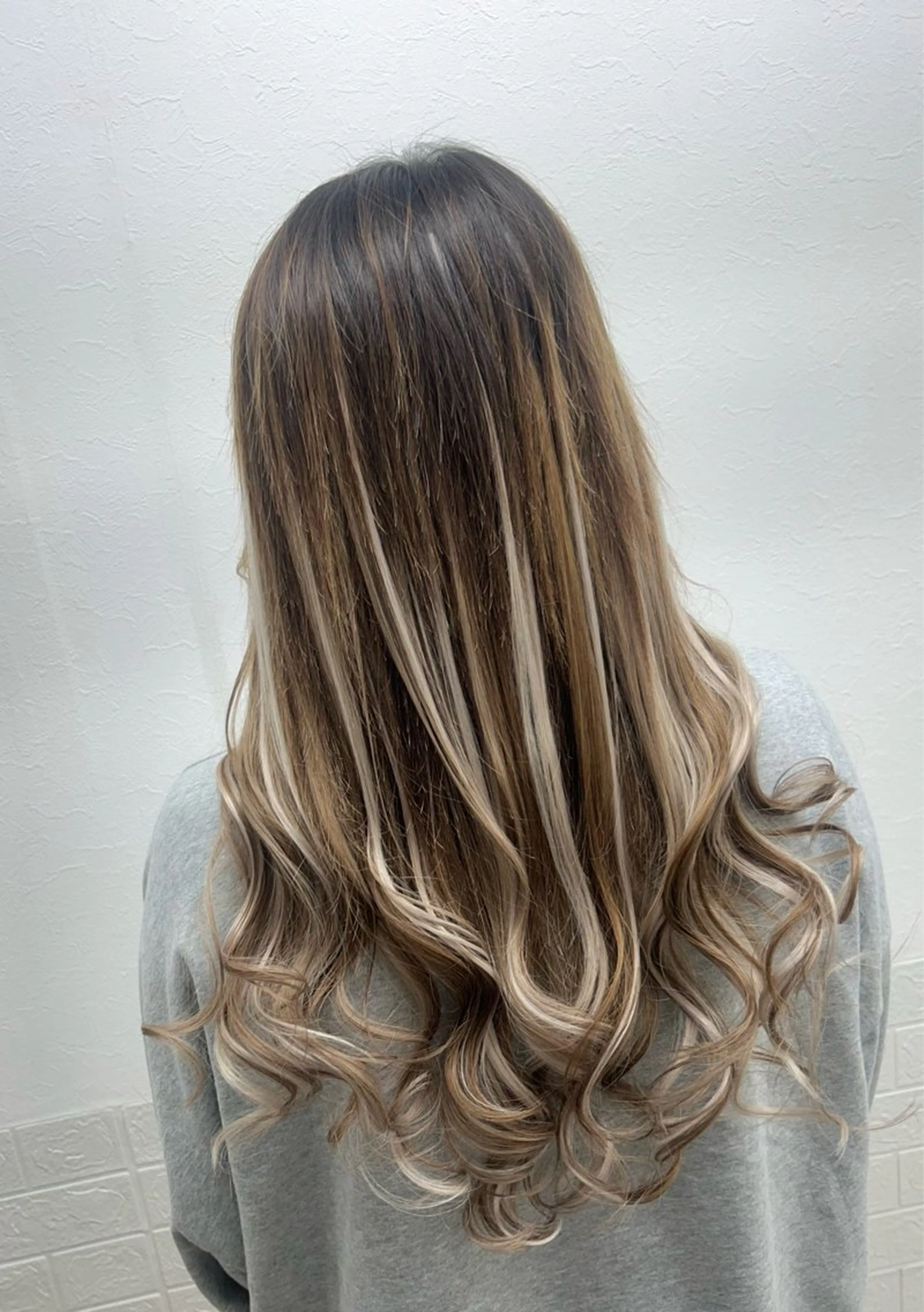 ダブルスキルエクステ /羽エクステ白石宇由のヘアスタイル