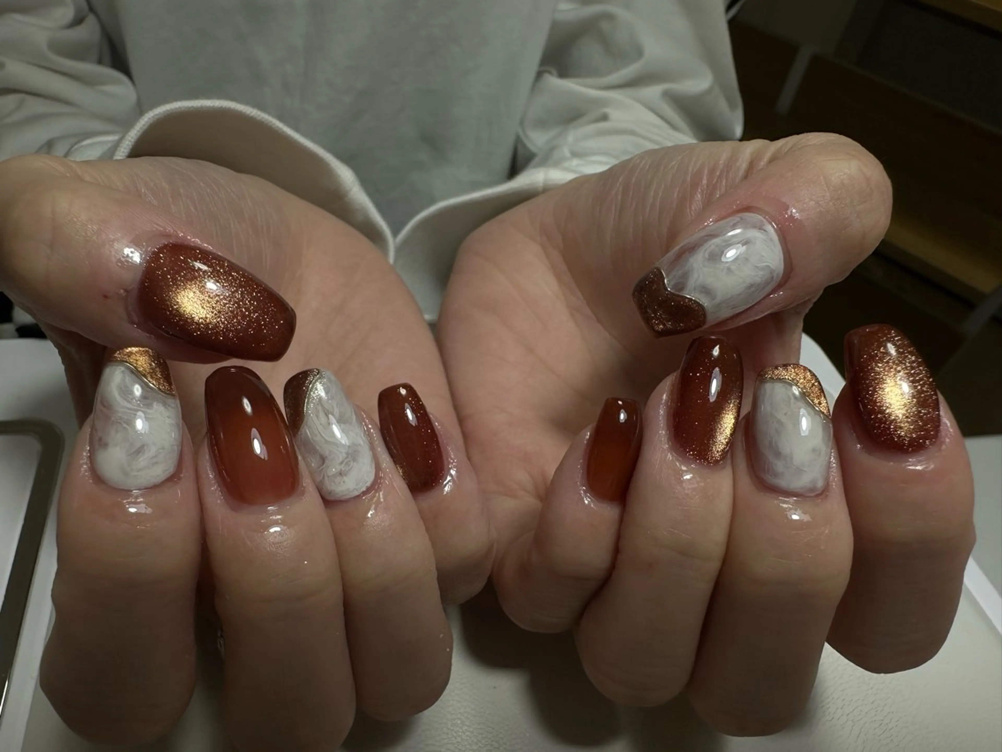 ネイル ハンドネイル NAIL CIRCLESのネイルデザイン
