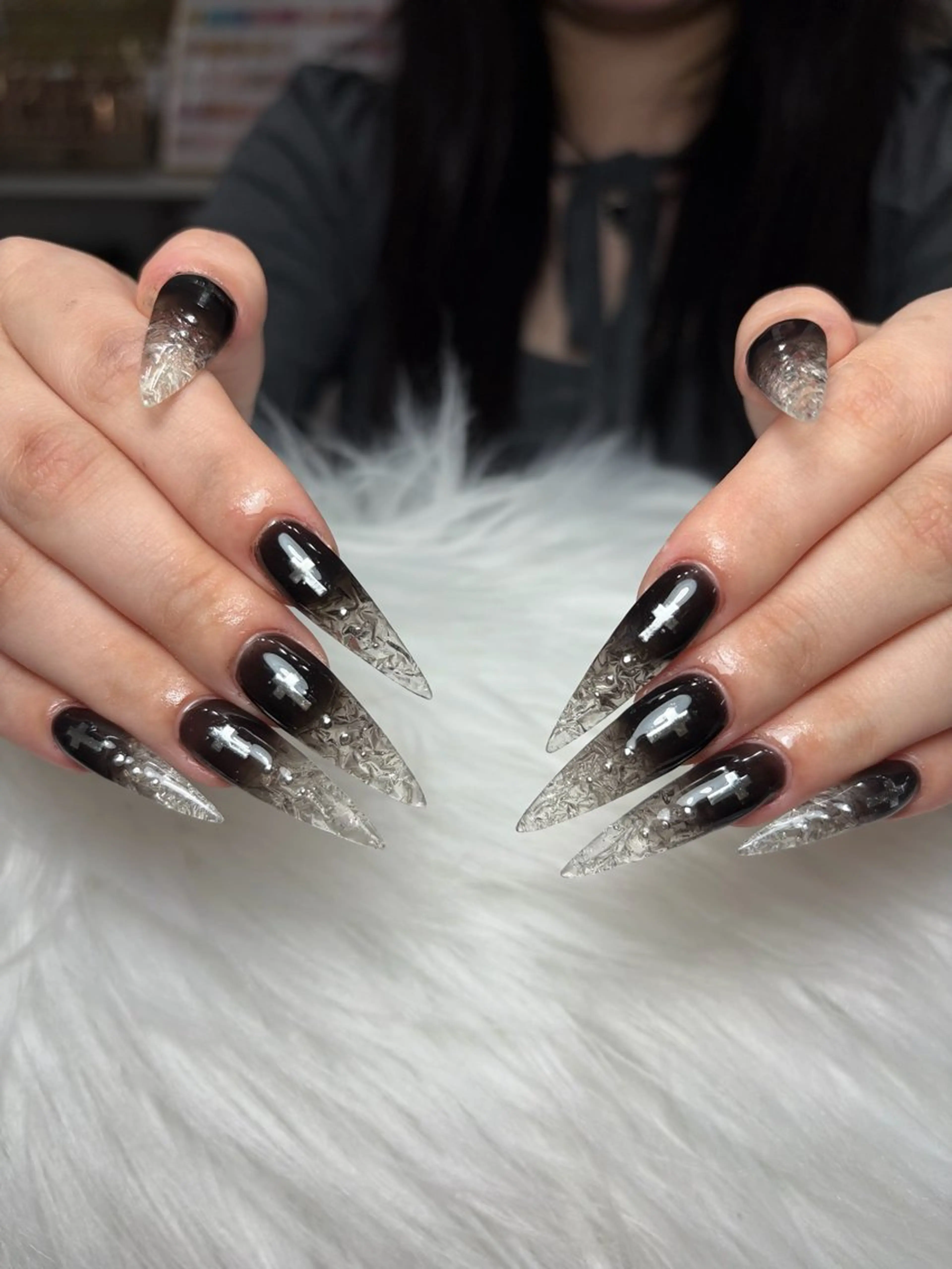 ネイル アートネイル 長さ出し ジェルネイル マグネットネイル ニュアンスネイル Cloudy Chan Nailのネイルデザイン