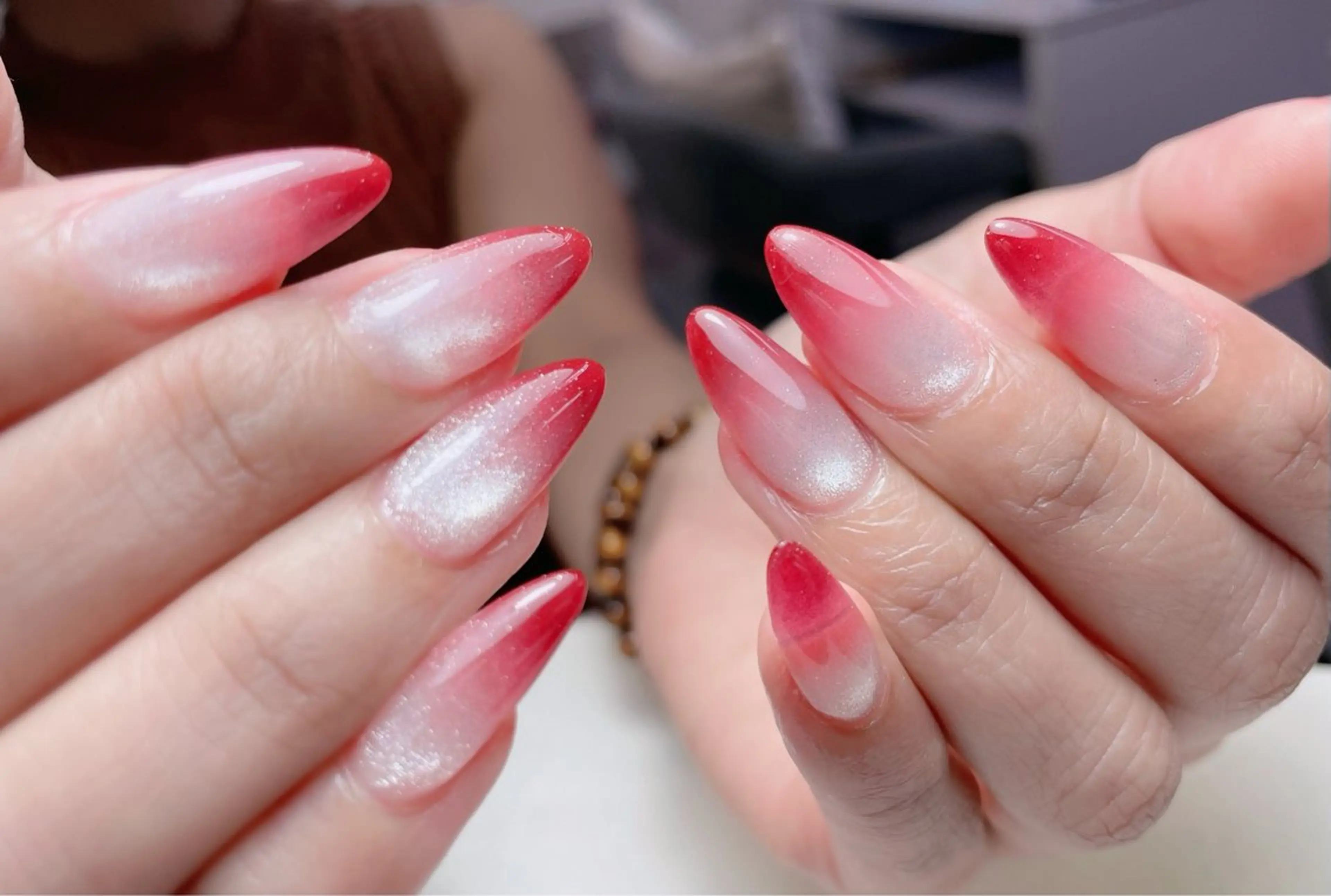 ネイル アートネイル 長さ出し フットネイル ジェルネイル ガーリー 中野駅から2分 MEO NAILのネイルデザイン