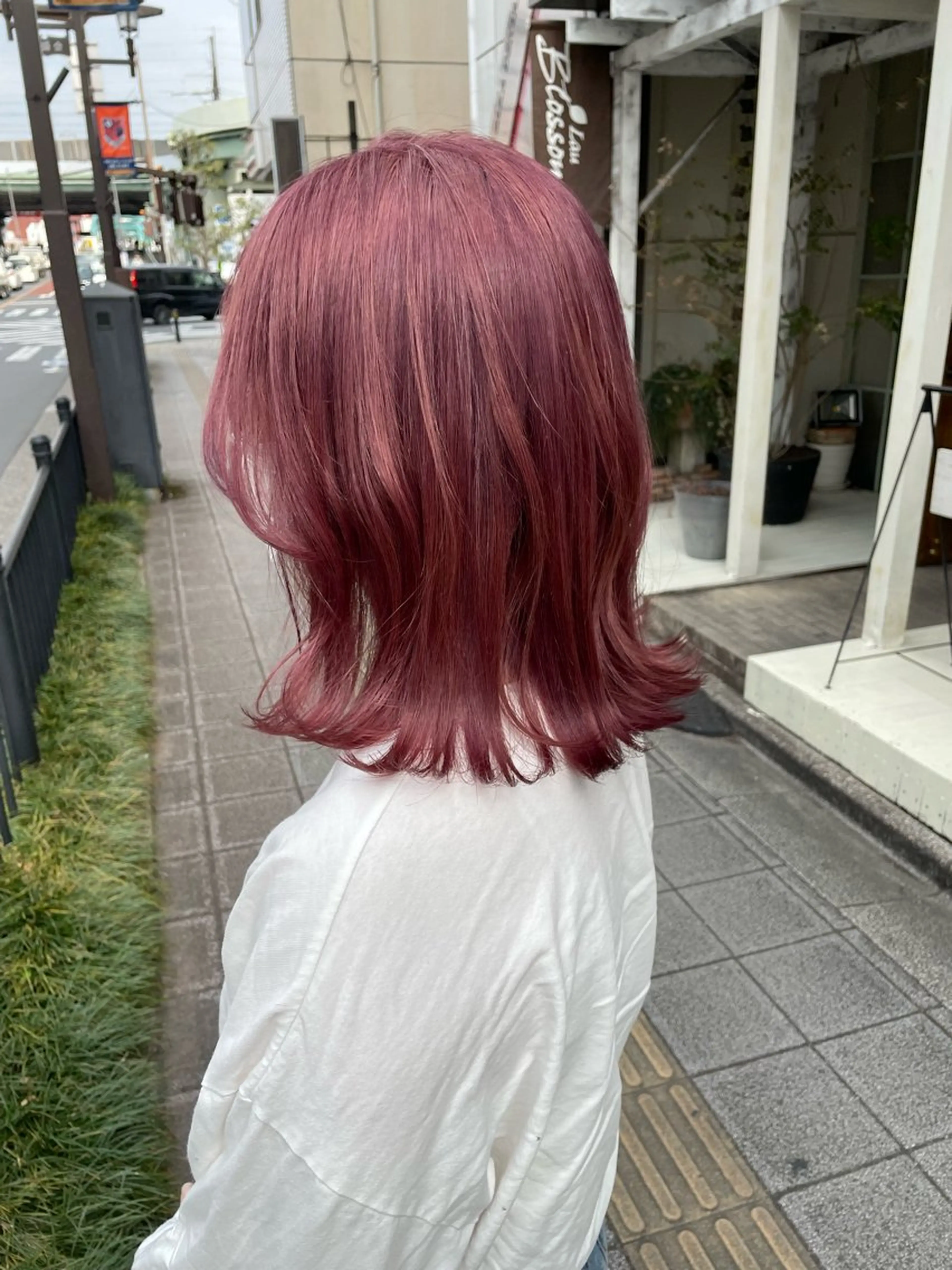 ミディアム カラー カット ヘアカラー トリートメント 【完全個室】髪質改善 暖色カラー/山崎唯奈のヘアスタイル