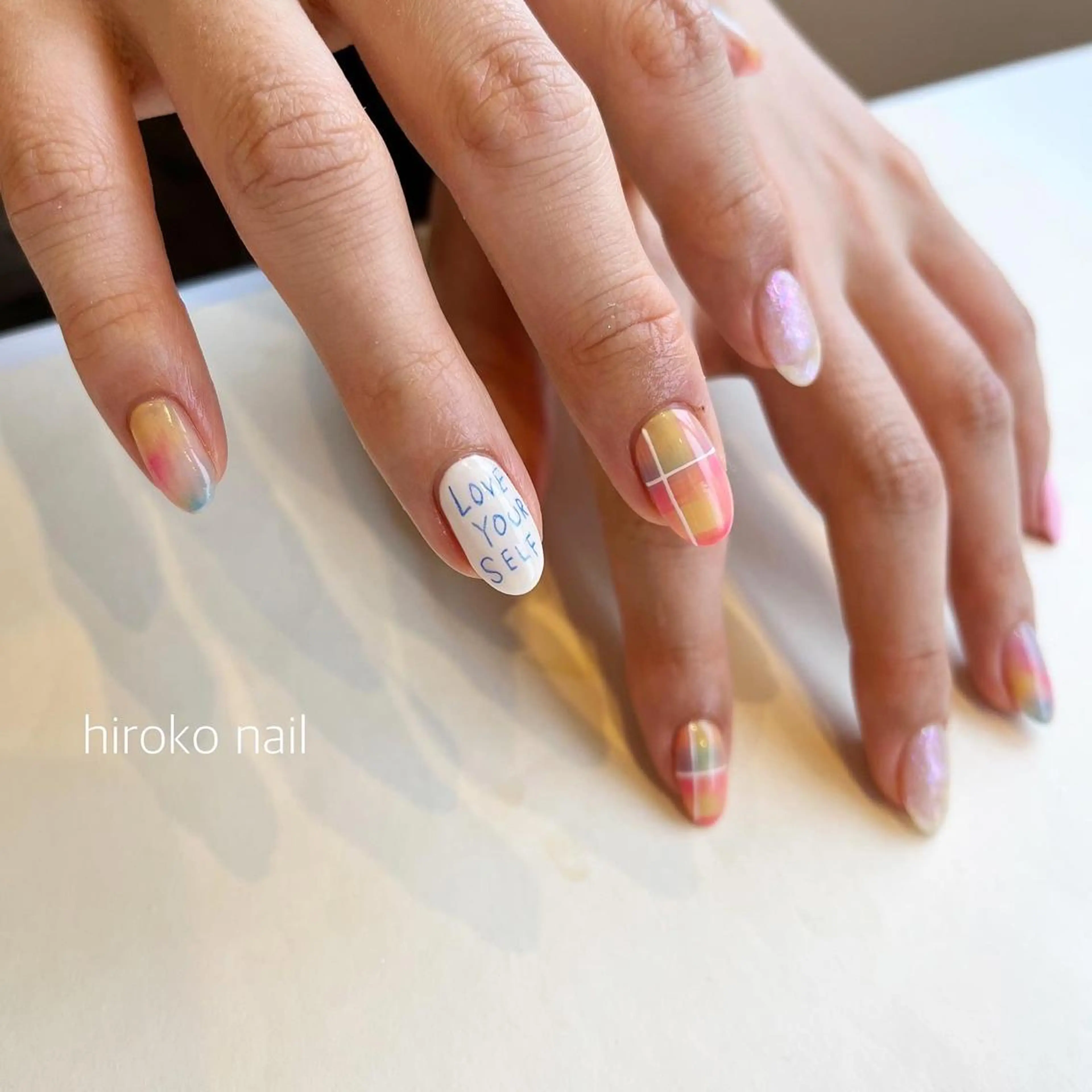 ネイル hiroko nailのネイルデザイン