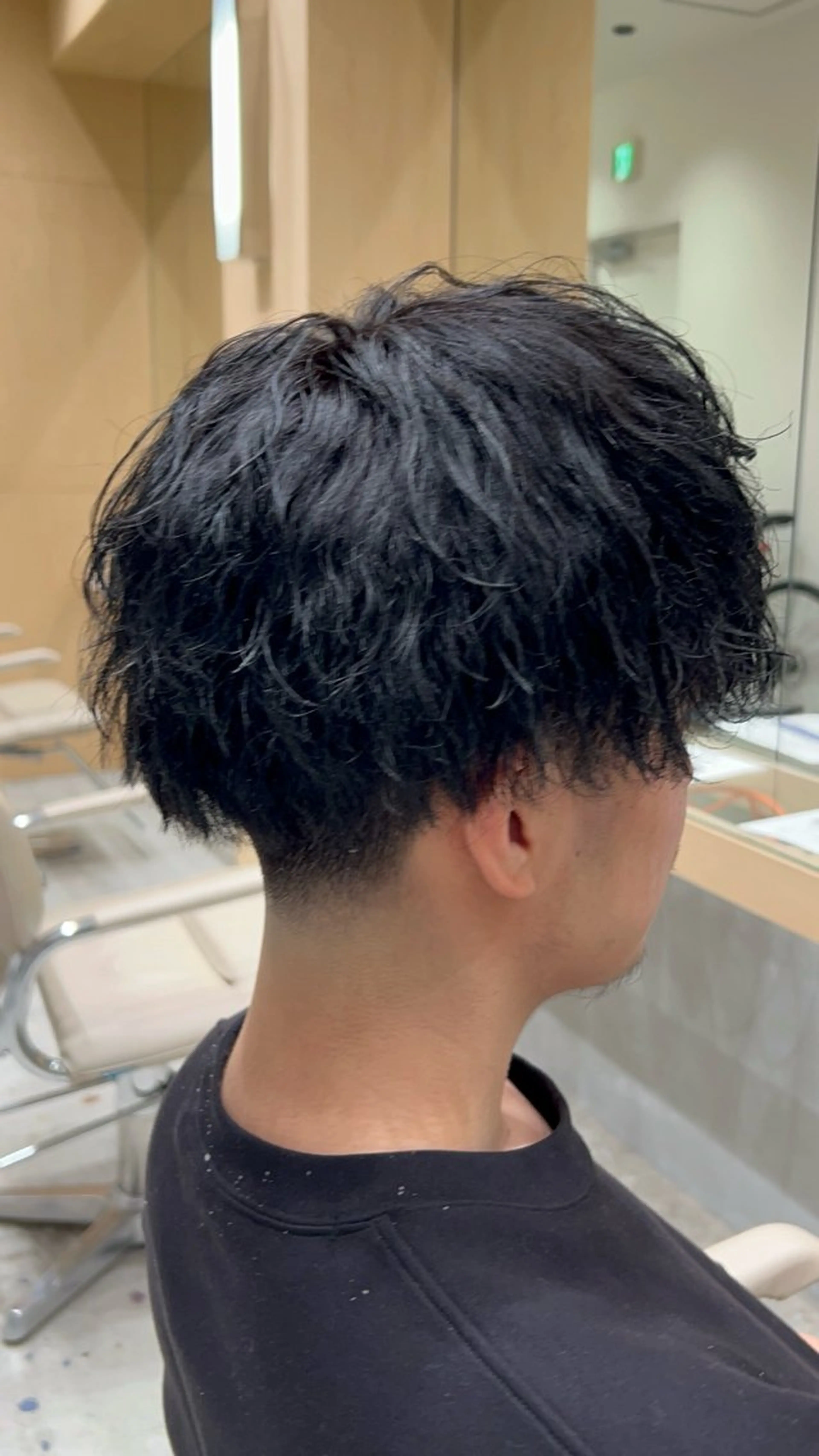 メンズ フェードカット メンズパーマ カット トリートメント 🐲ツイスパ🐲 フェード/龍のヘアスタイル