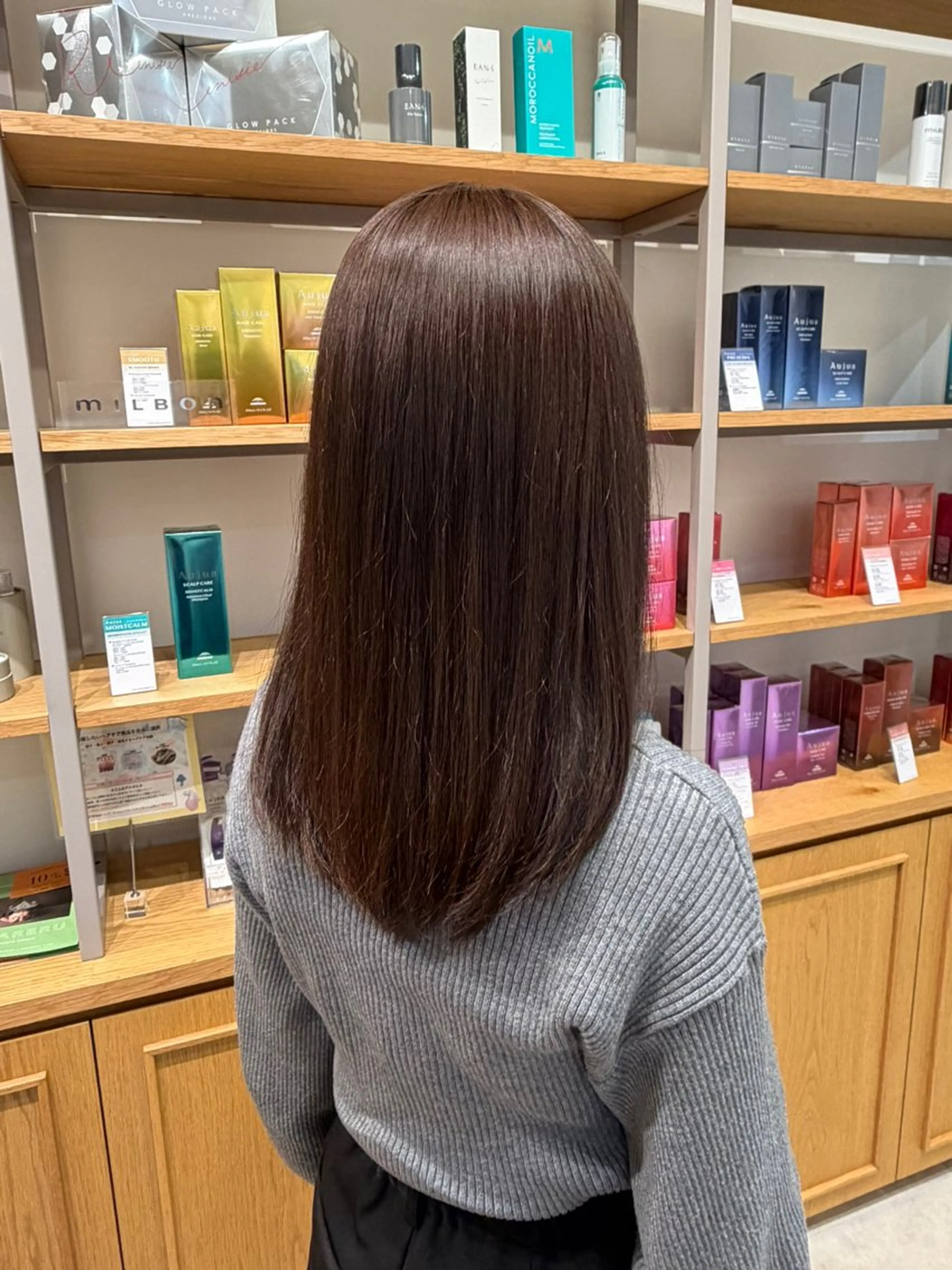 カラー ヘアカラー 小林 千咲都のヘアスタイル
