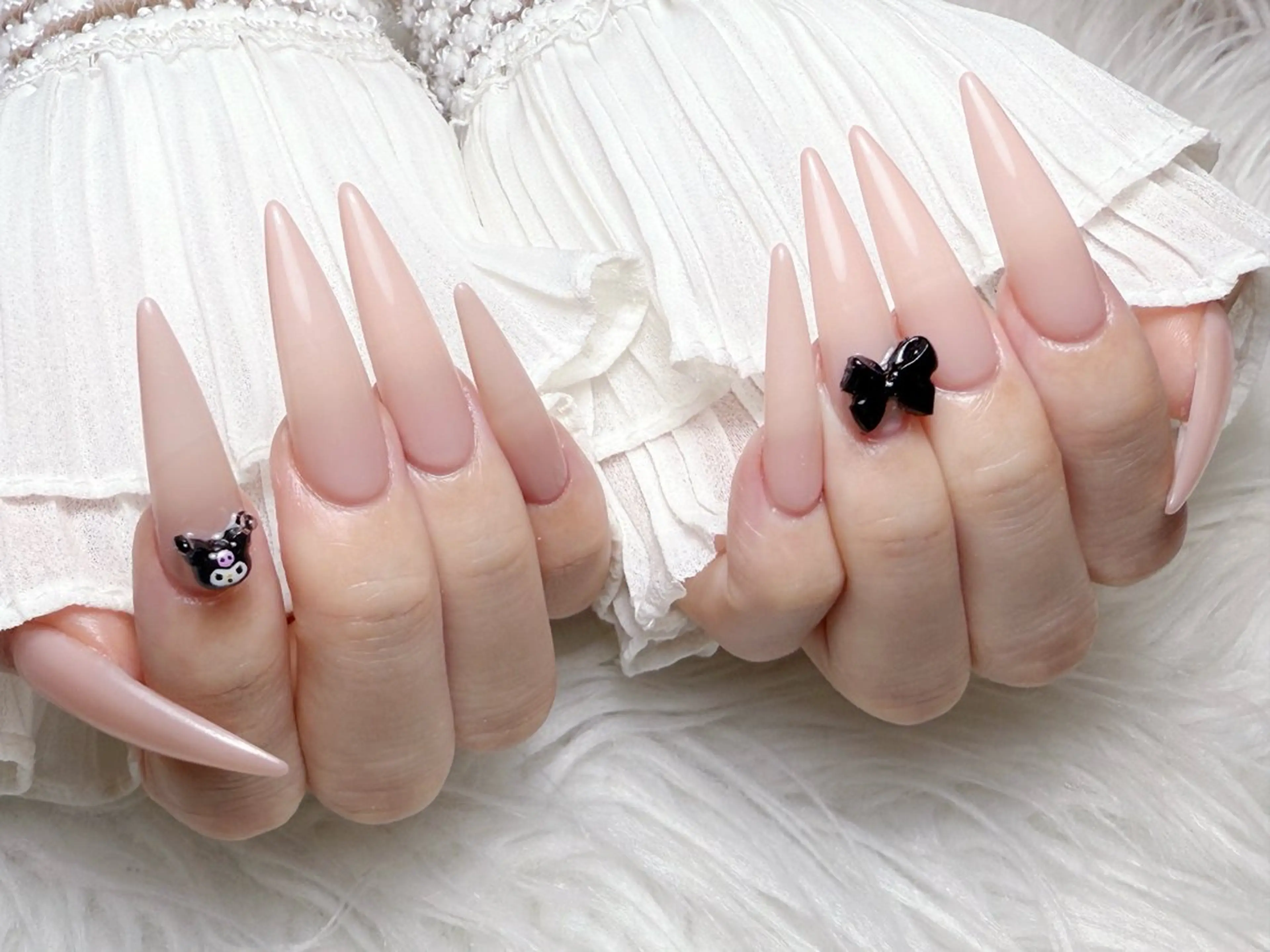 ネイル アートネイル チークネイル 長さ出し フラワーネイル フレンチネイル NEW NAIL 池袋のネイルデザイン