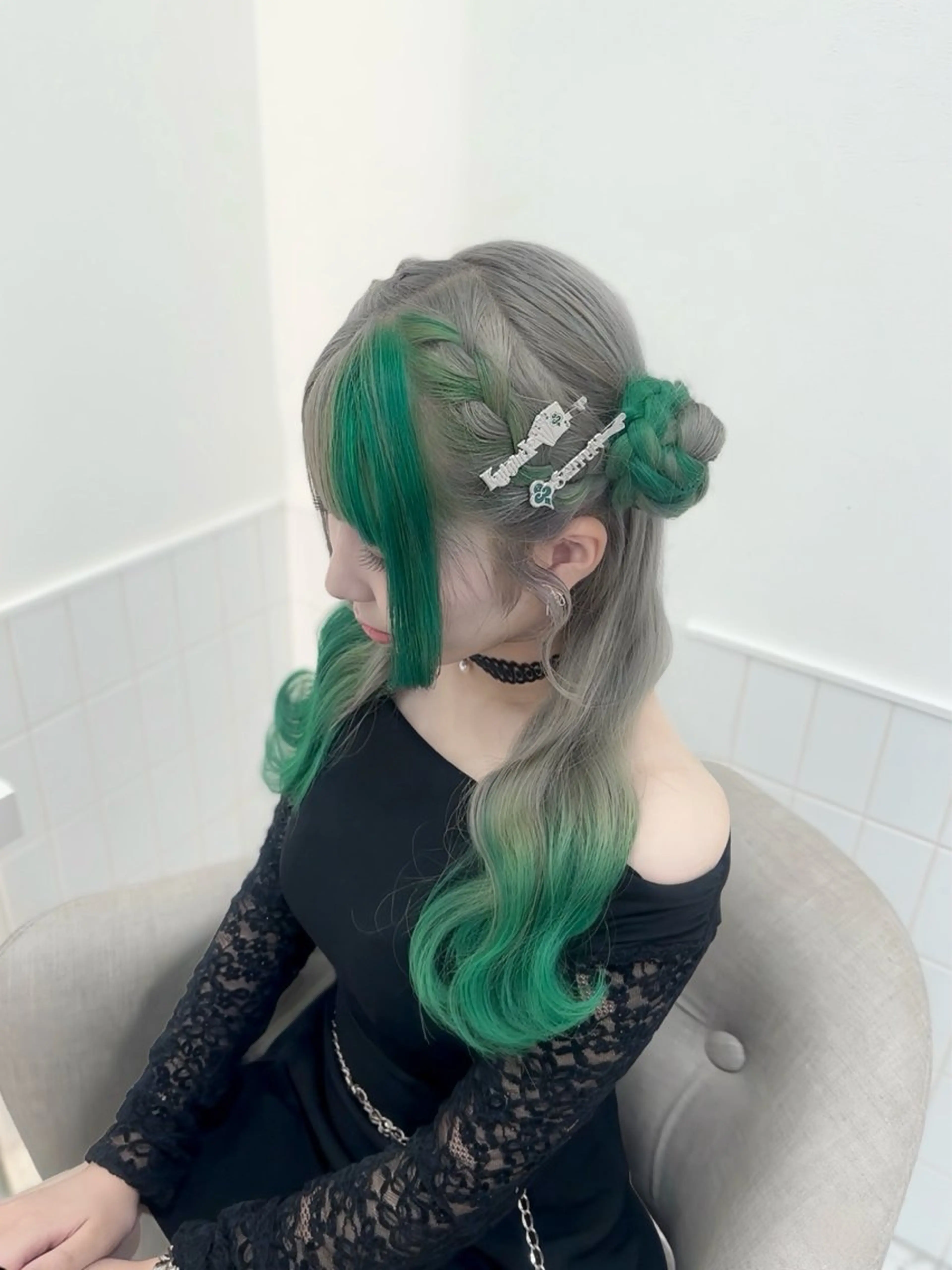 ロング カラー ヘアセット 🎀ちゃんりお🎀 /ブリーチなしカラーのヘアスタイル